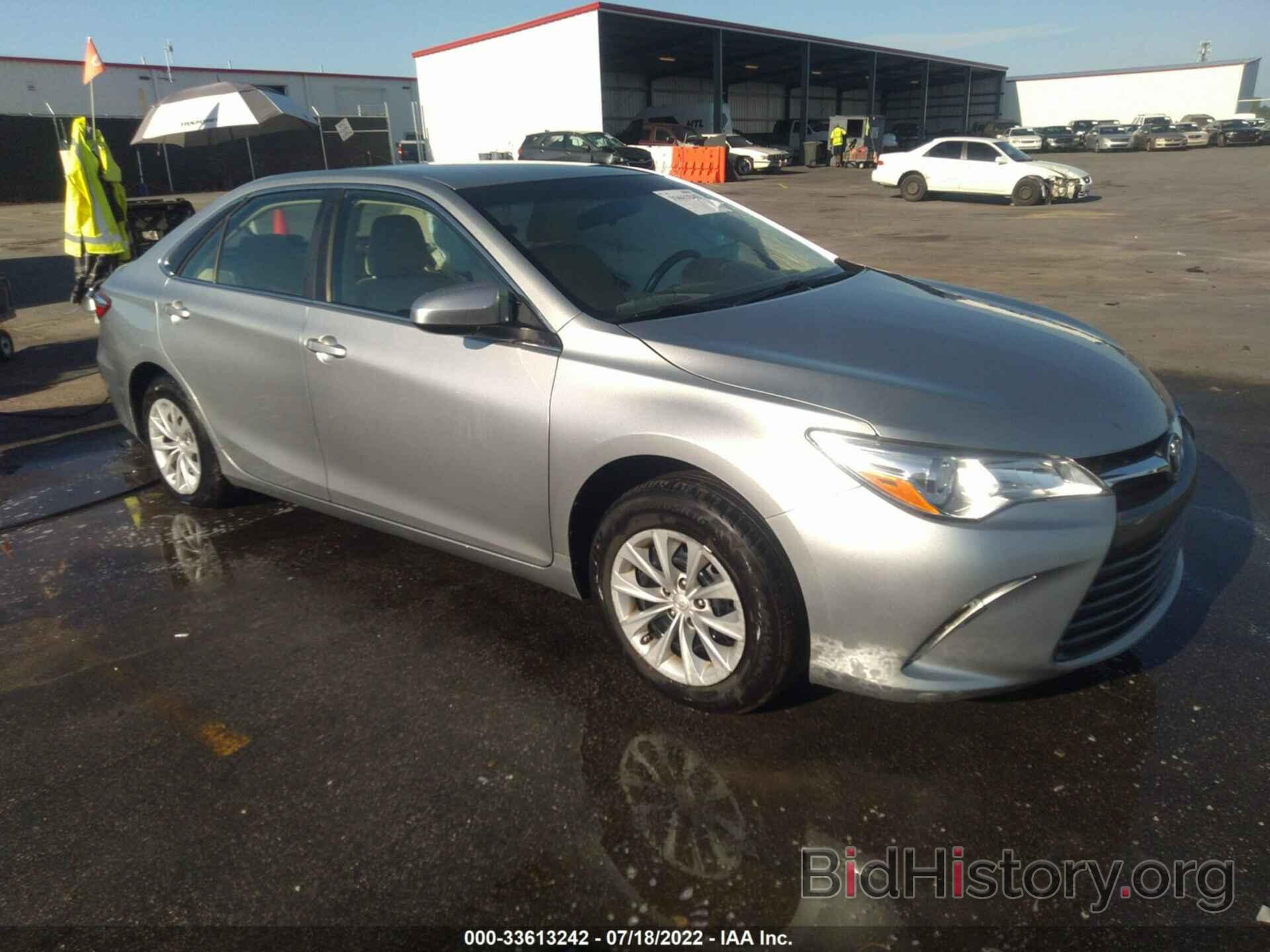 Photo 4T4BF1FK3GR566549 - TOYOTA CAMRY 2016