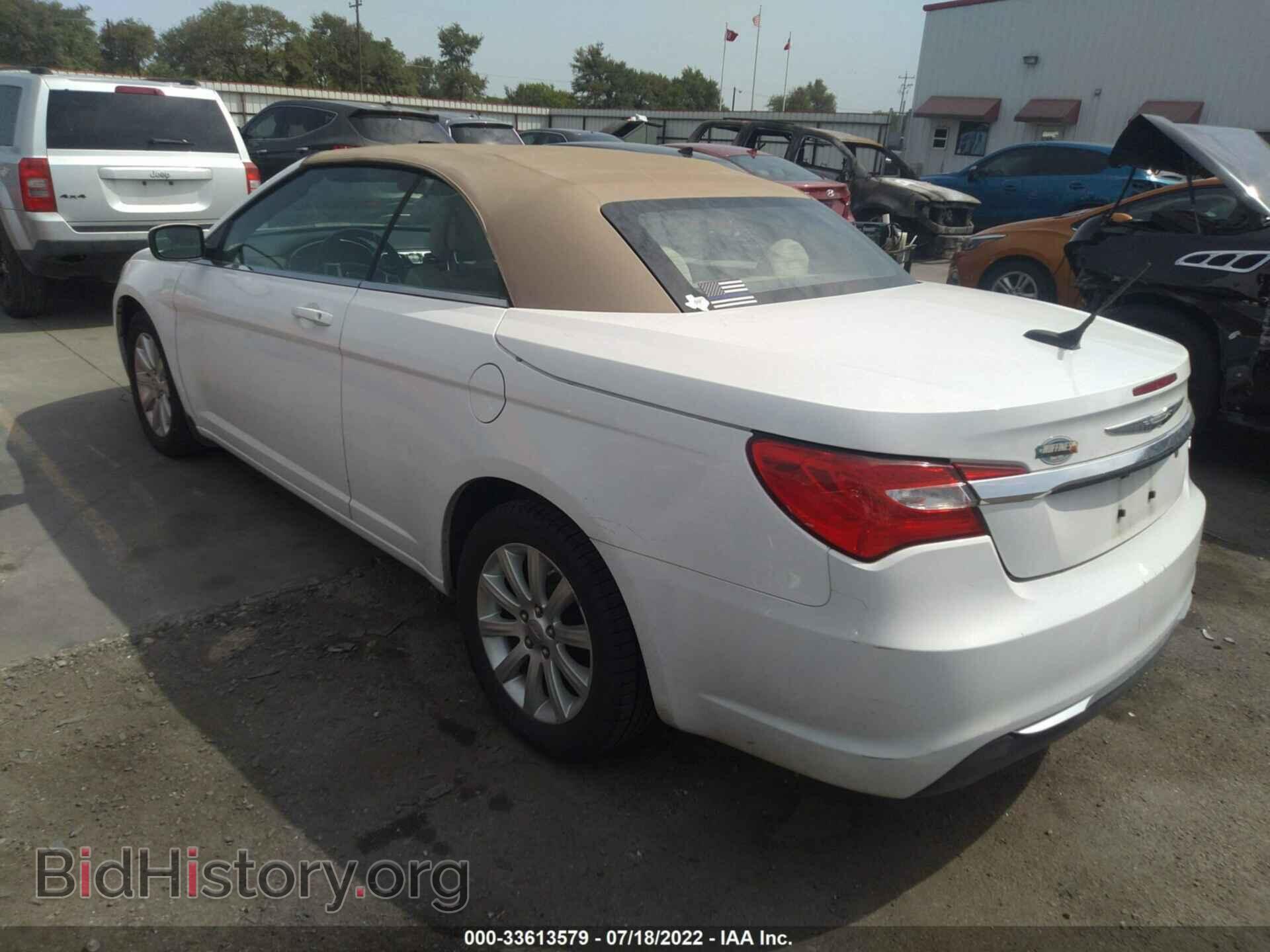 2013 CHRYSLER 200 - VIN: 1C3BCBEB1DN511607 - Photo 3