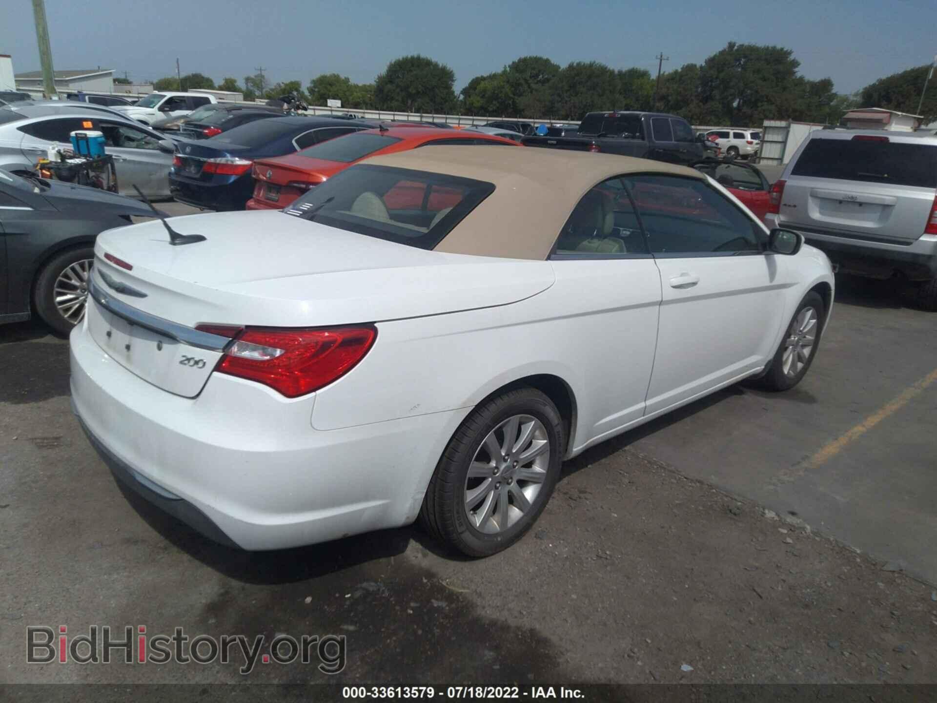 2013 CHRYSLER 200 - VIN: 1C3BCBEB1DN511607 - Photo 4