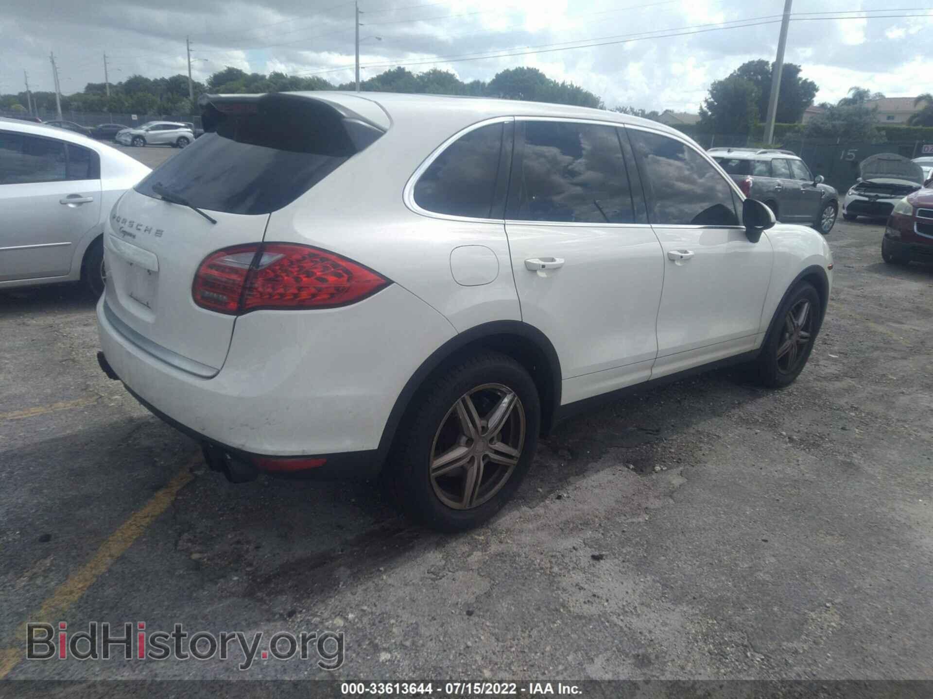2011 PORSCHE CAYENNE - VIN: WP1AA2A24BLA01830 - Фото 4