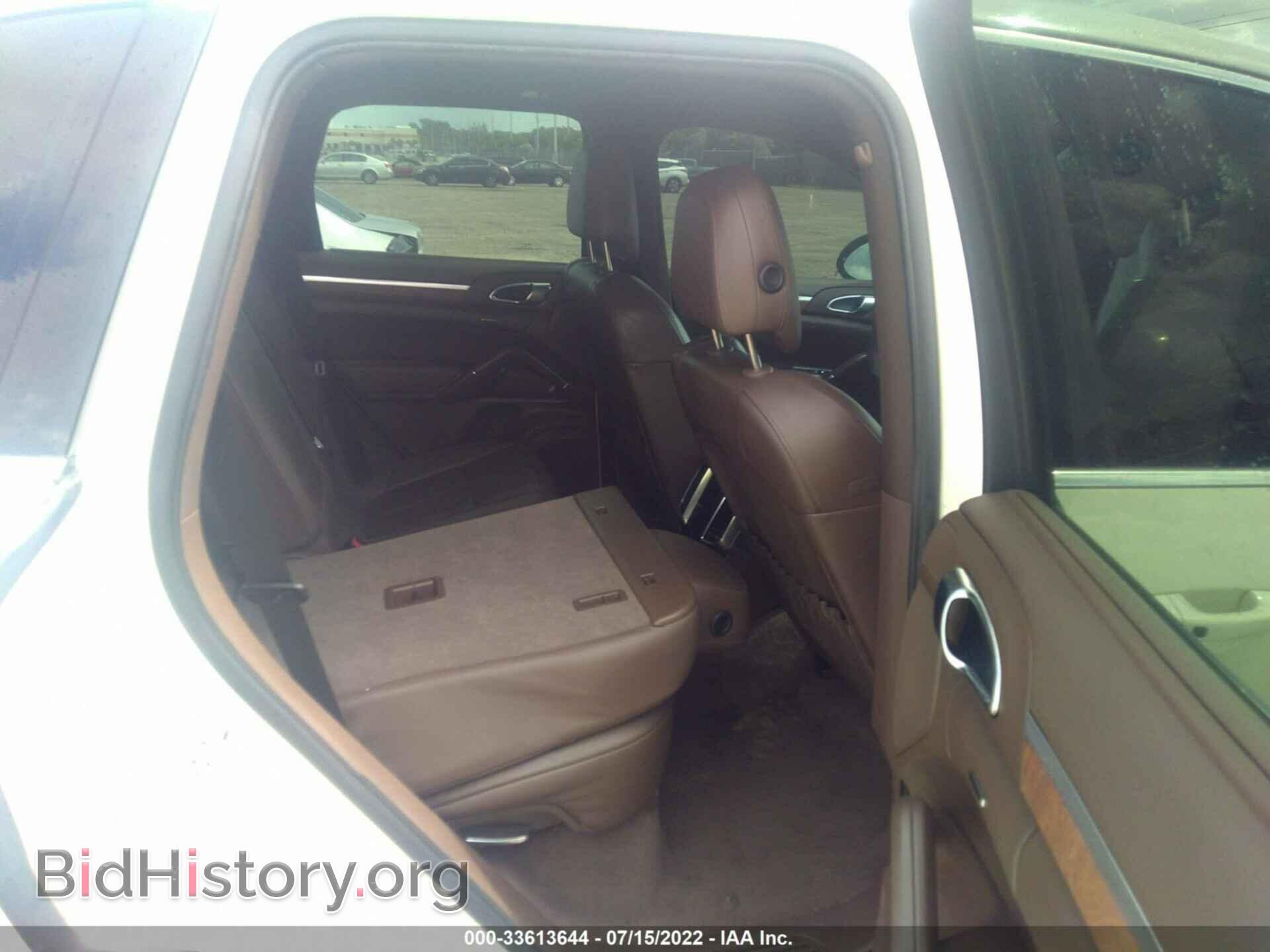 2011 PORSCHE CAYENNE - VIN: WP1AA2A24BLA01830 - Фото 8