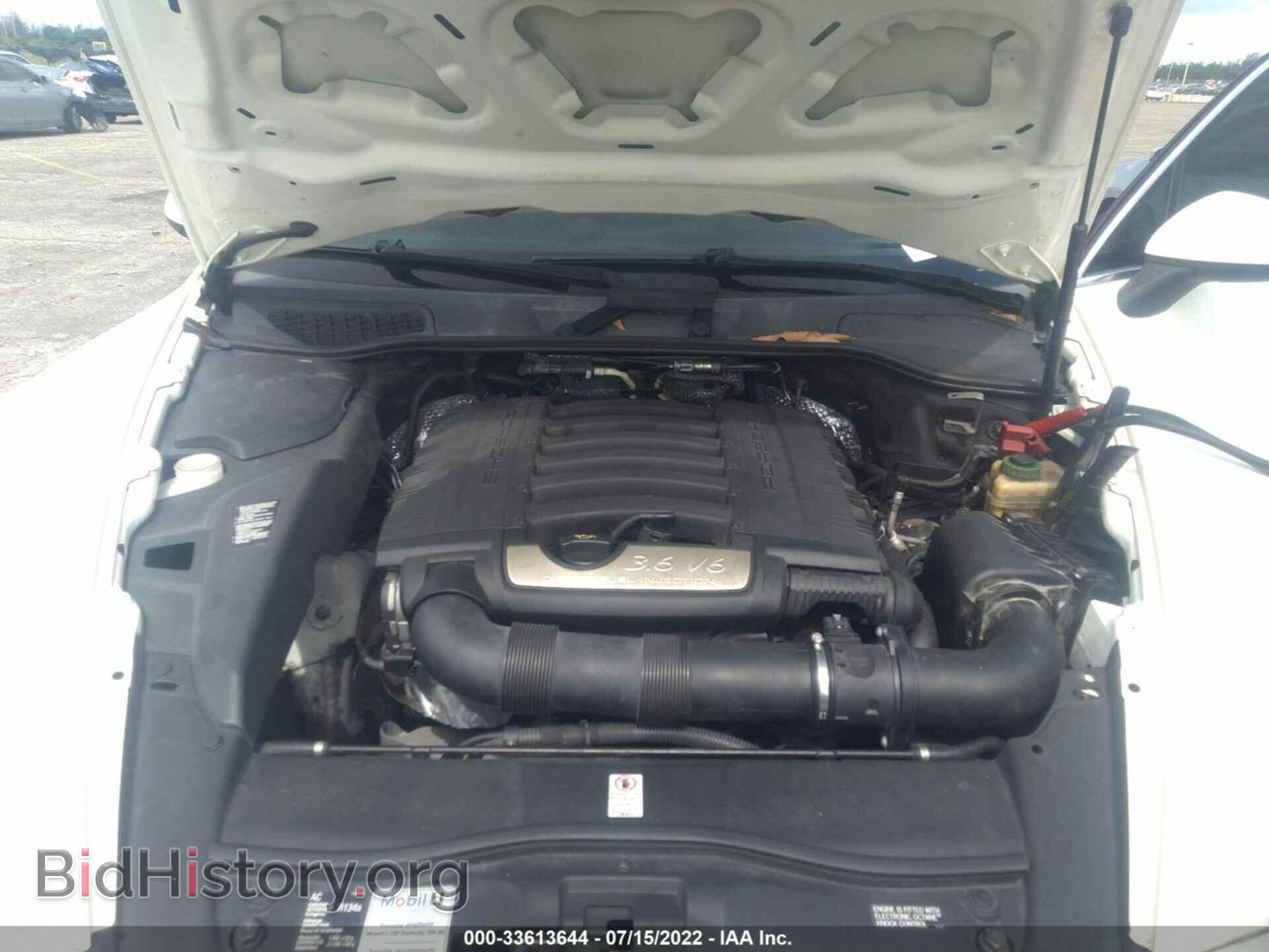 2011 PORSCHE CAYENNE - VIN: WP1AA2A24BLA01830 - Фото 10
