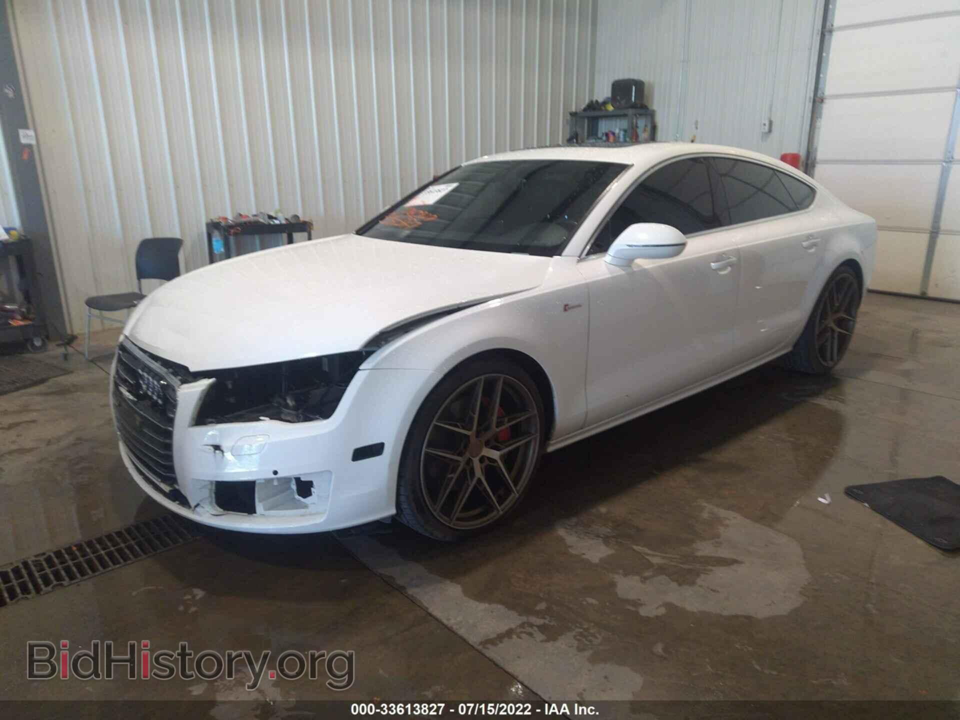 2013 AUDI A7 - VIN: WAUYGAFC3DN026250 - Фото 2