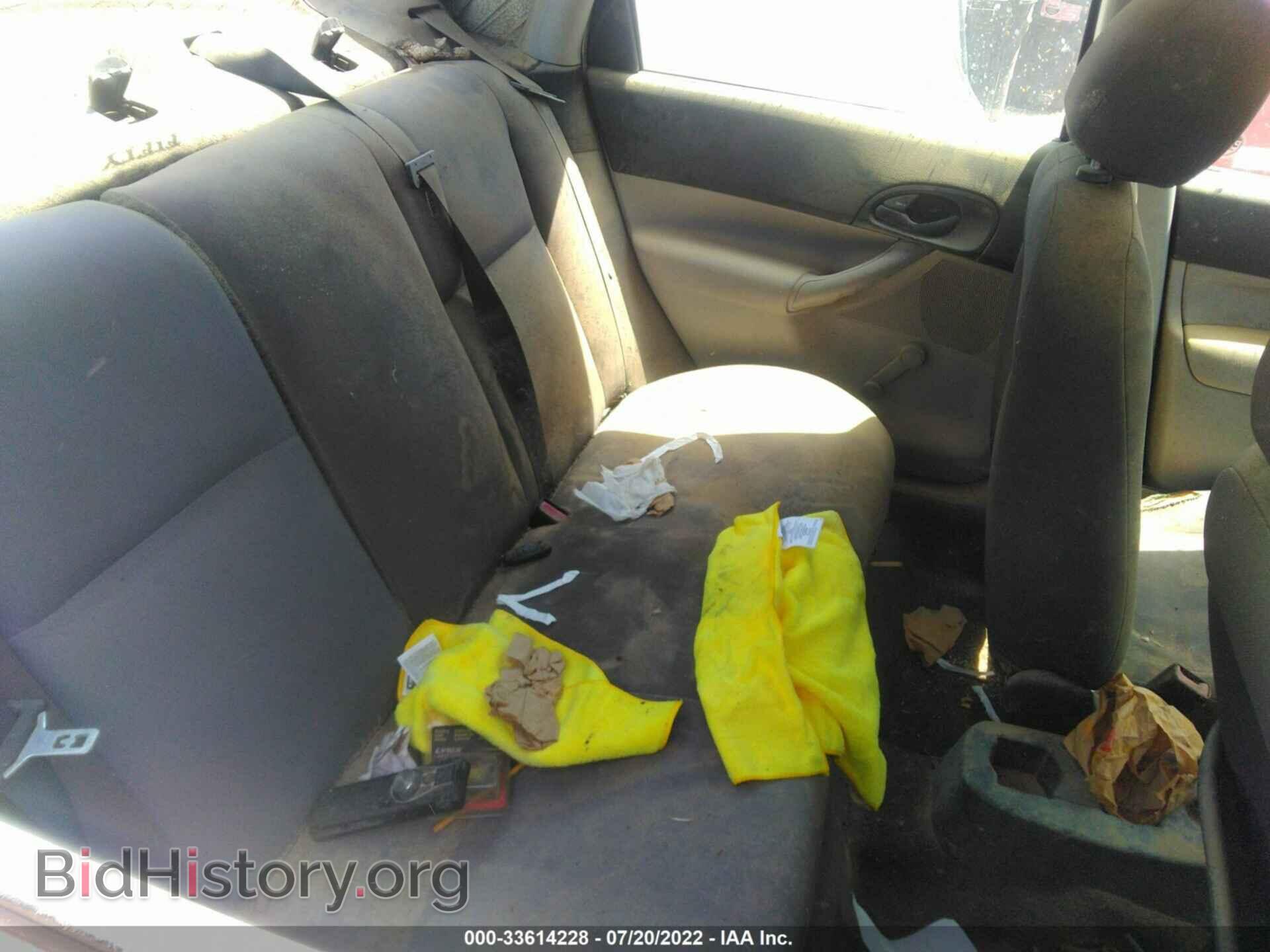 2006 FORD FOCUS - VIN: 1FAFP34N16W229070 - Фото 8