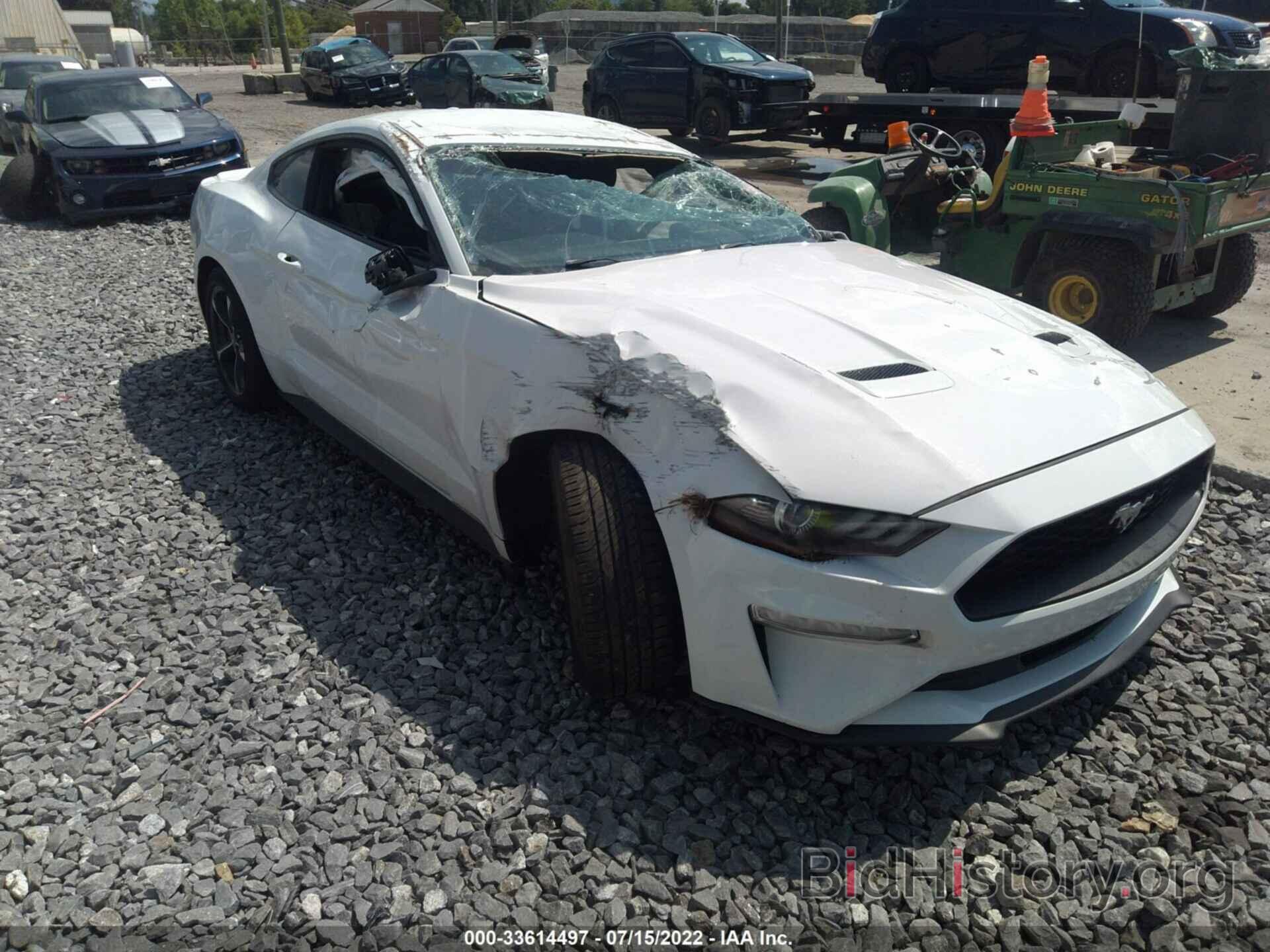 Photo 1FA6P8TH0J5183397 - FORD MUSTANG 2018