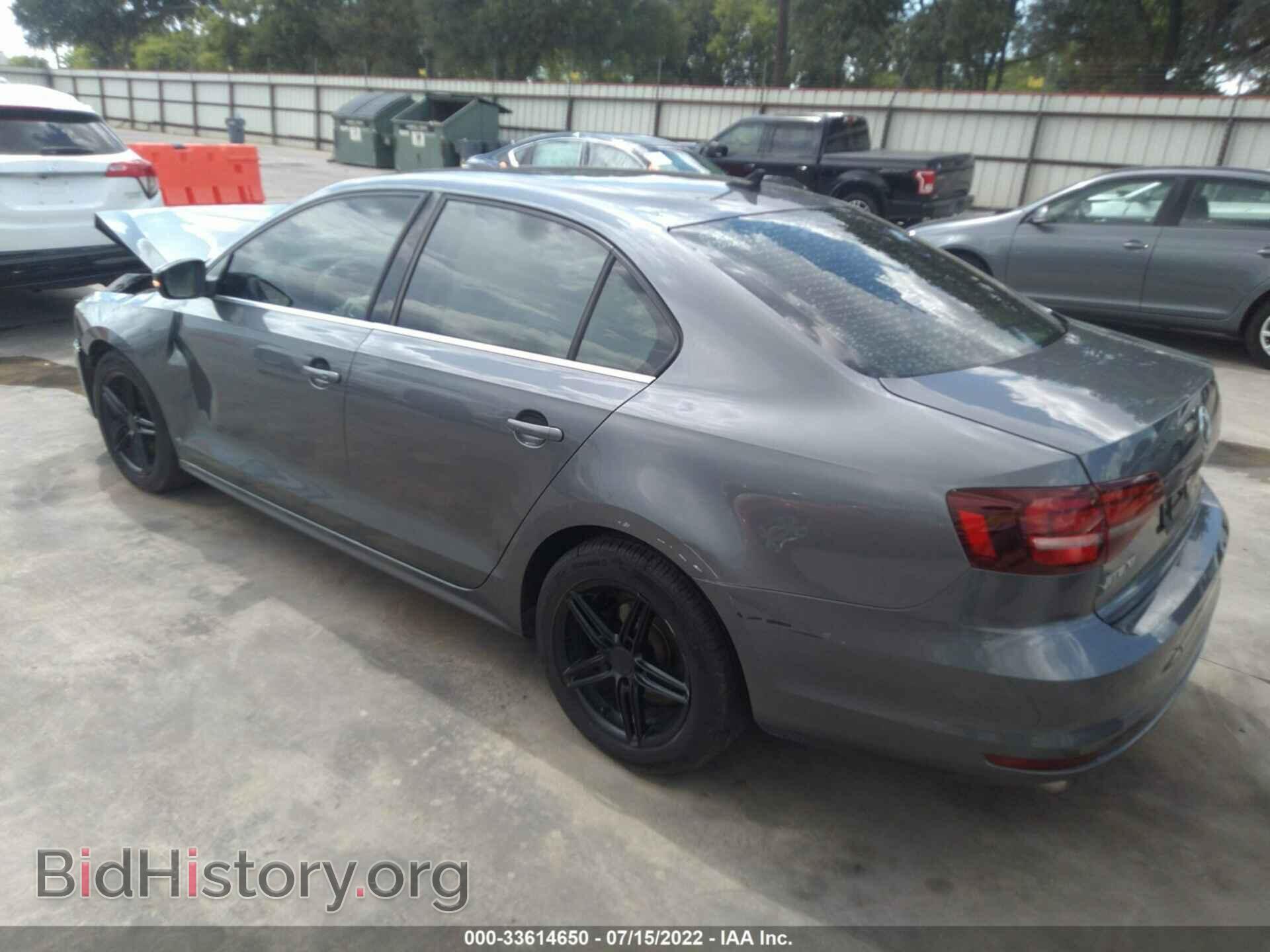 2017 VOLKSWAGEN JETTA - VIN: 3VWDB7AJ6HM310493 - Фото 3