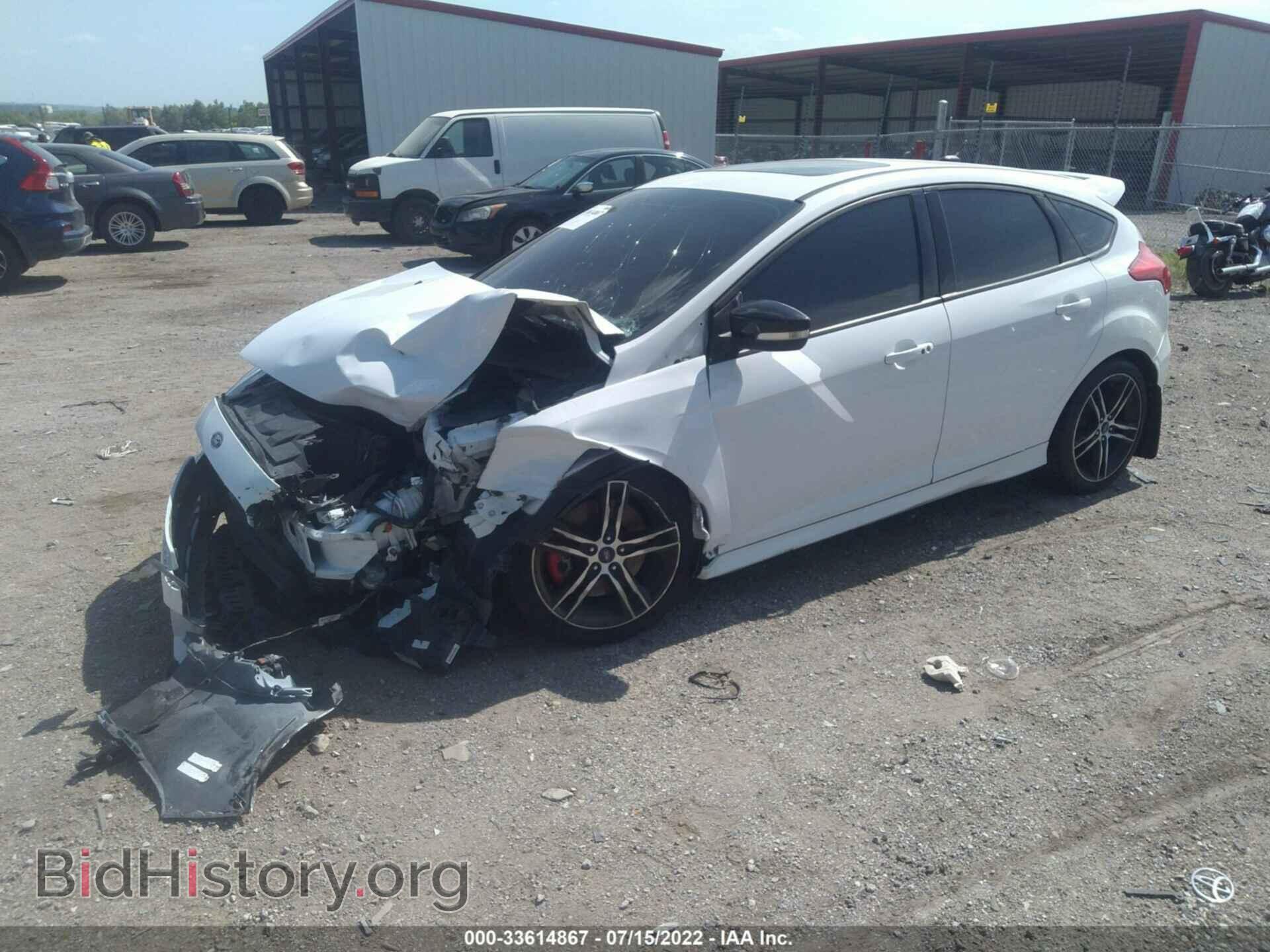 2016 FORD FOCUS - VIN: 1FADP3L90GL324802 - Фото 2