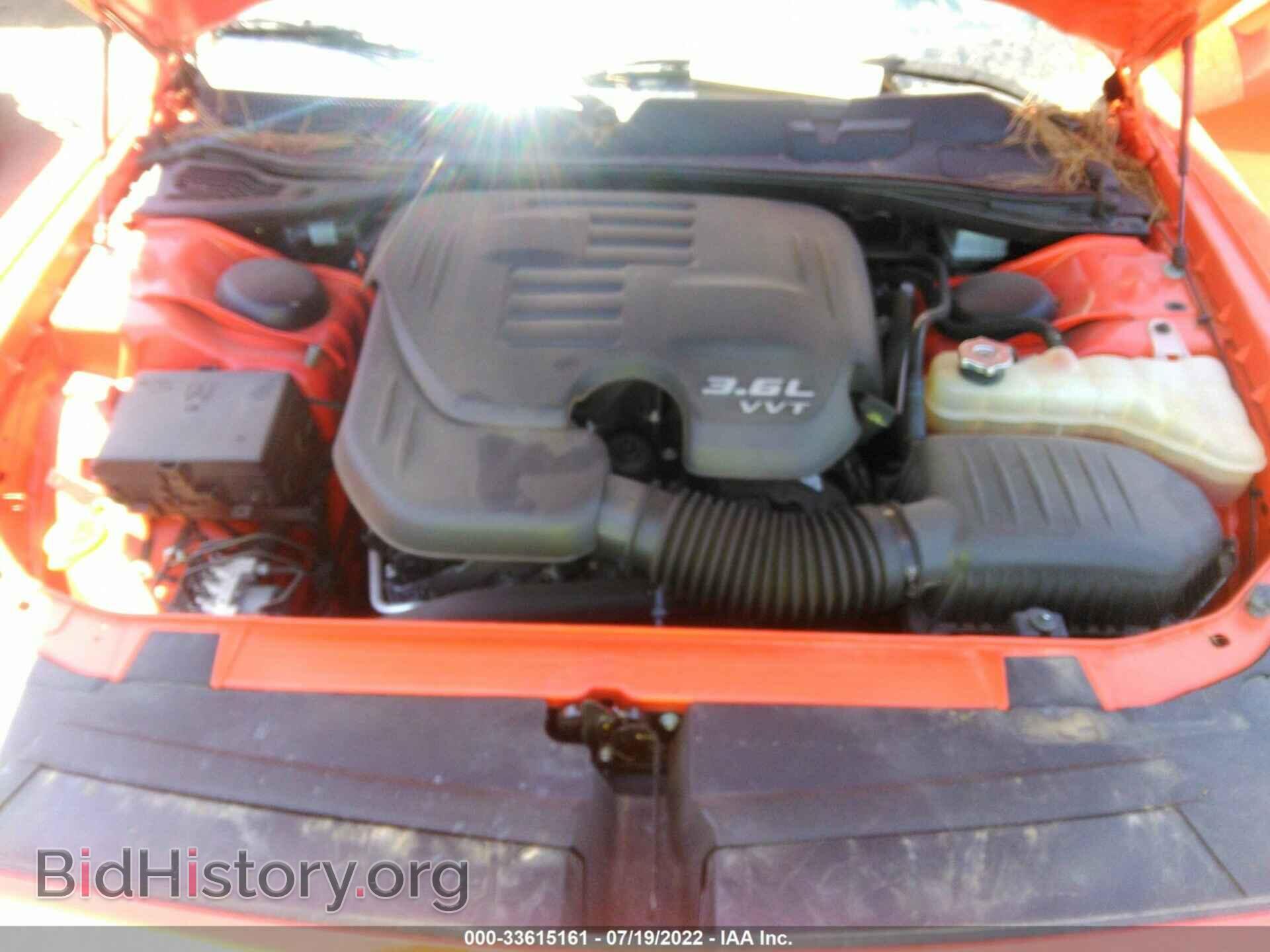 2018 DODGE CHALLENGER - VIN: 2C3CDZAG2JH270821 - Фото 10