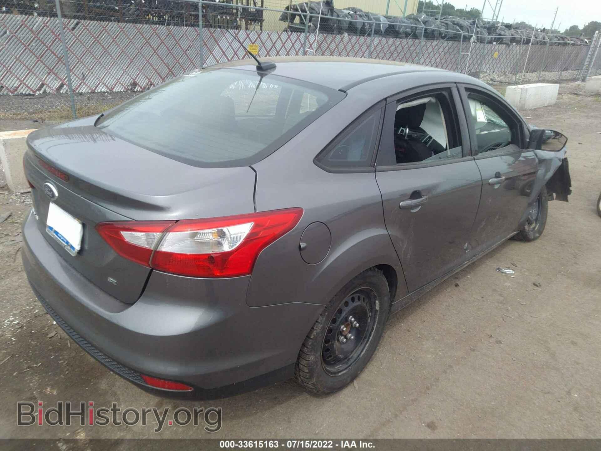 2012 FORD FOCUS - VIN: 1FAHP3F23CL105567 - Photo 4