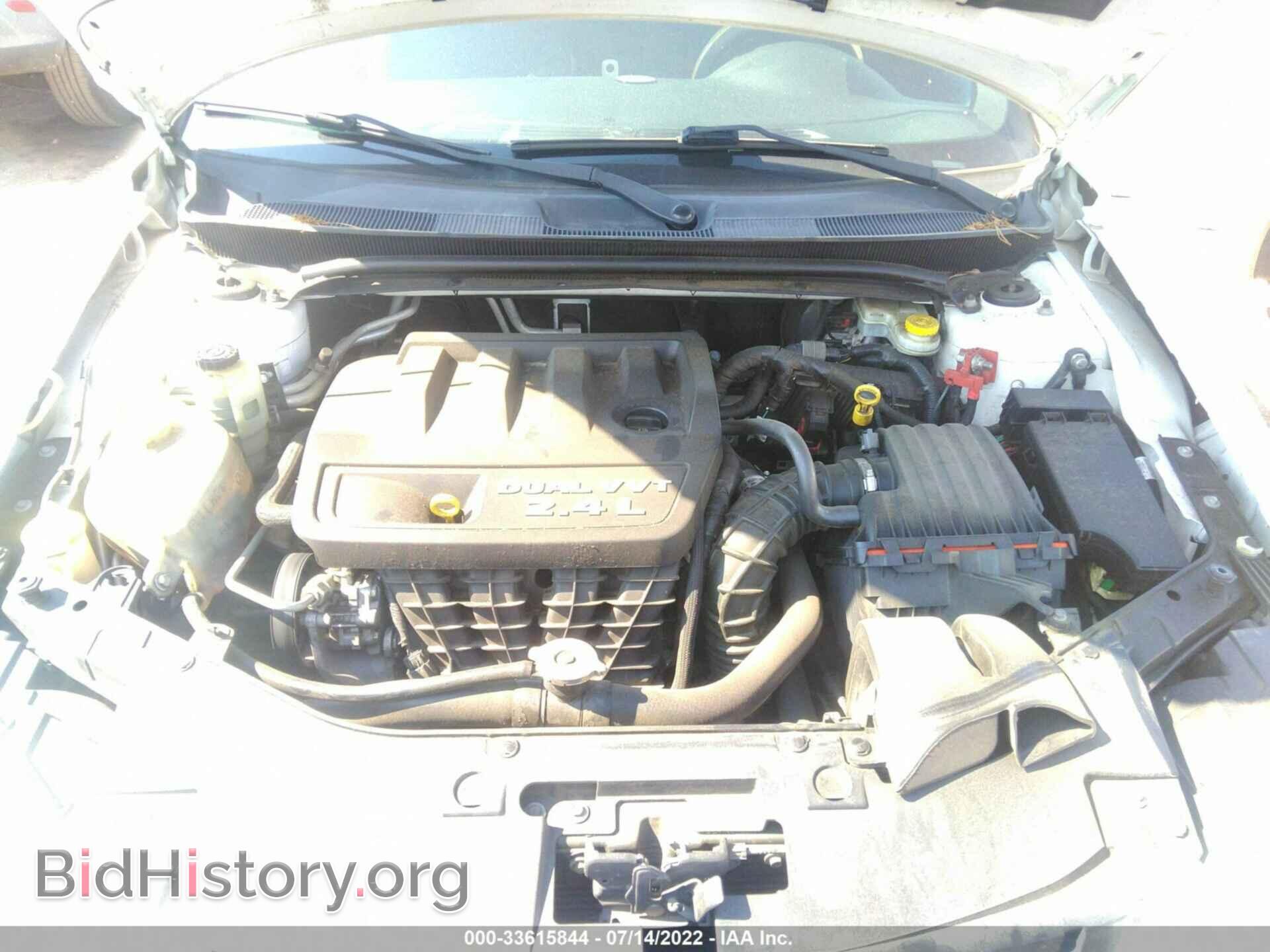 2012 CHRYSLER 200 - VIN: 1C3CCBAB5CN291901 - Фото 10