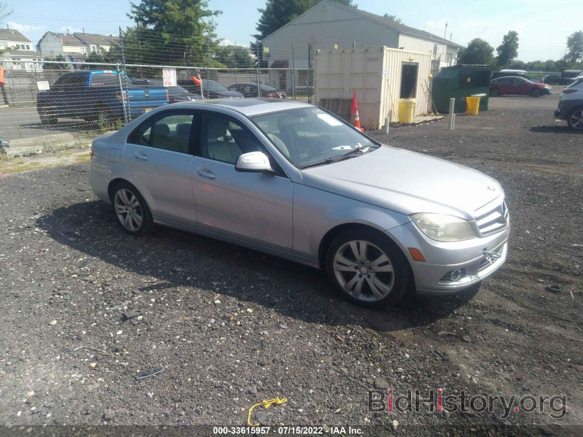 Photo WDDGF81X99R078685 - MERCEDES-BENZ C-CLASS 2009