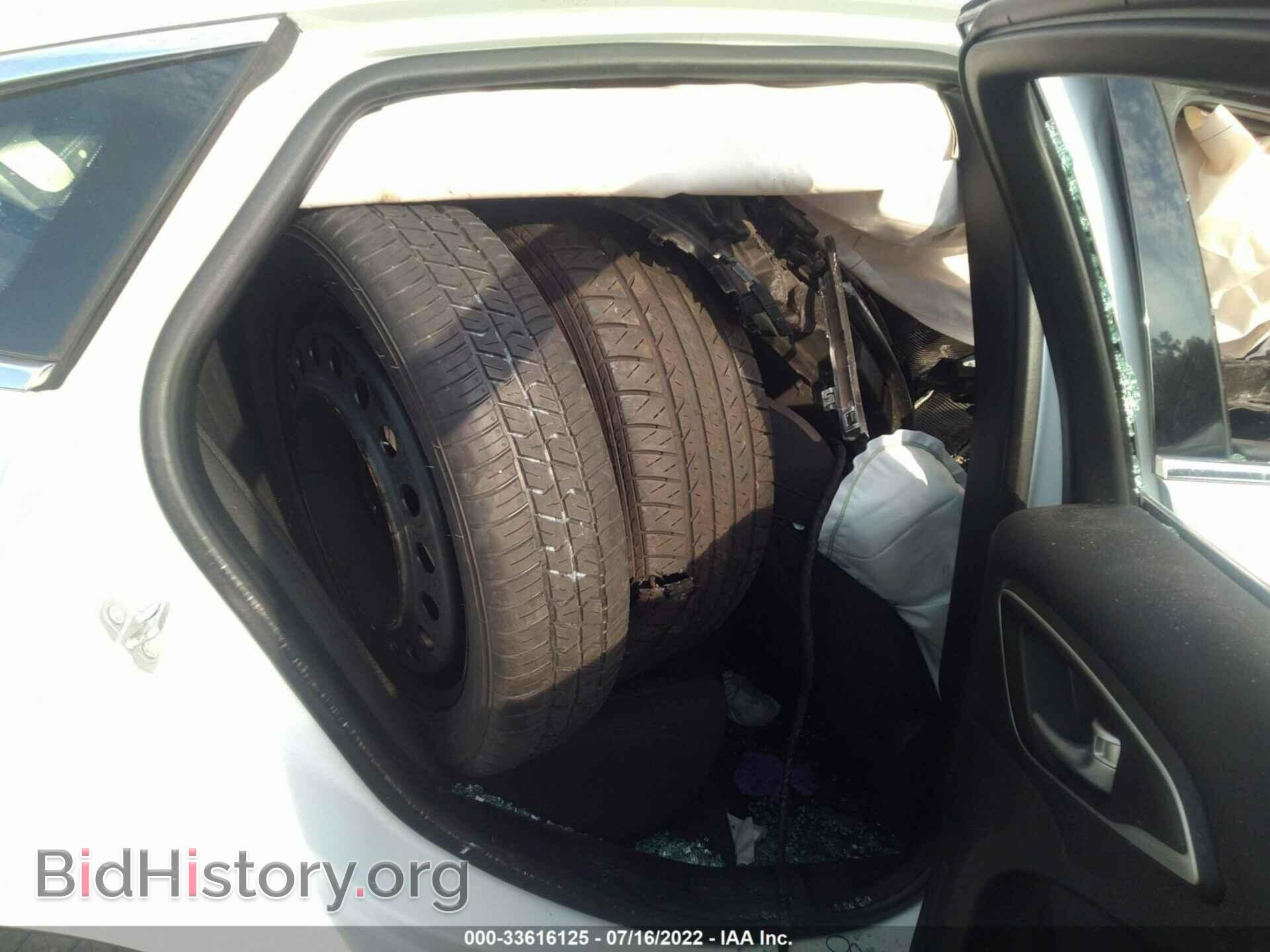 2015 CHRYSLER 200 - VIN: 1C3CCCAB7FN652085 - Фото 8