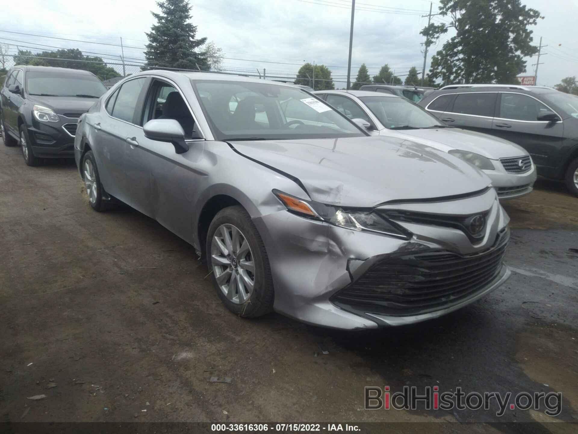 Photo 4T1B11HK6KU848599 - TOYOTA CAMRY 2019