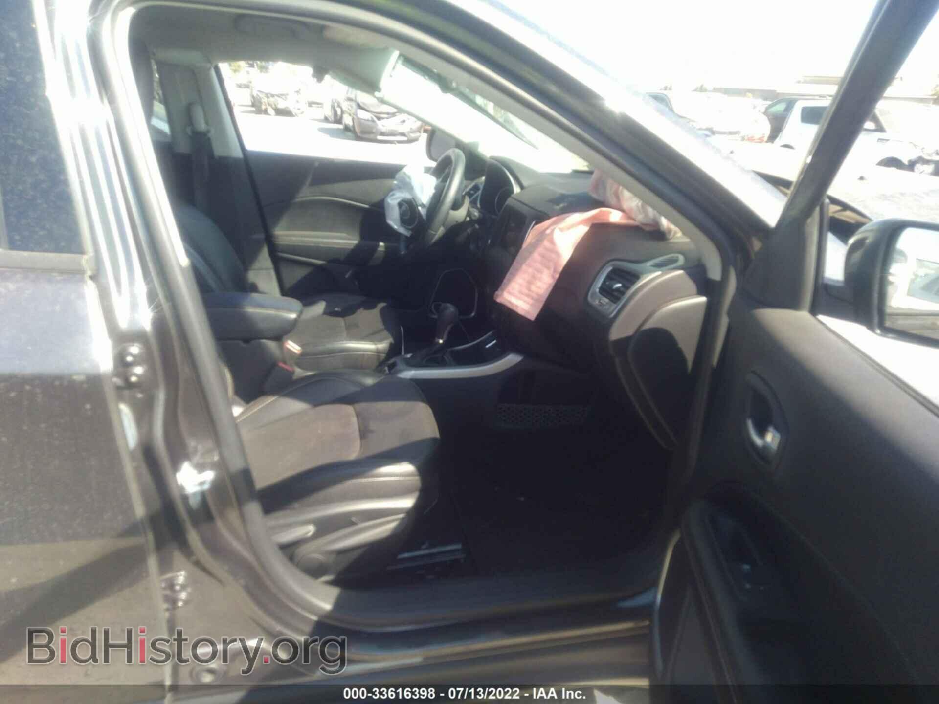 2018 JEEP COMPASS - VIN: 3C4NJCBB6JT486949 - Photo 5