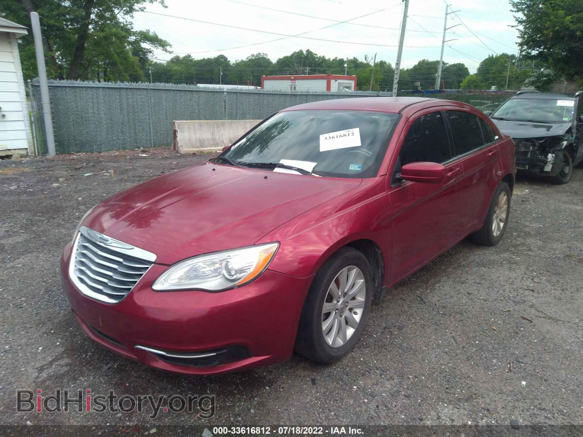 2013 CHRYSLER 200 - VIN: 1C3CCBBB5DN672583 - Photo 2