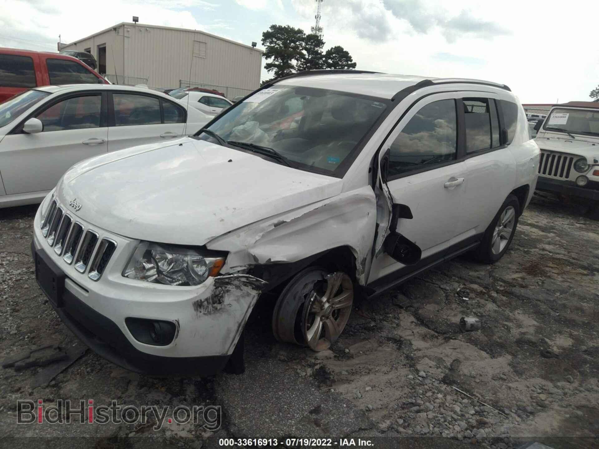 2012 JEEP COMPASS - VIN: 1C4NJCEB9CD500492 - Photo 2