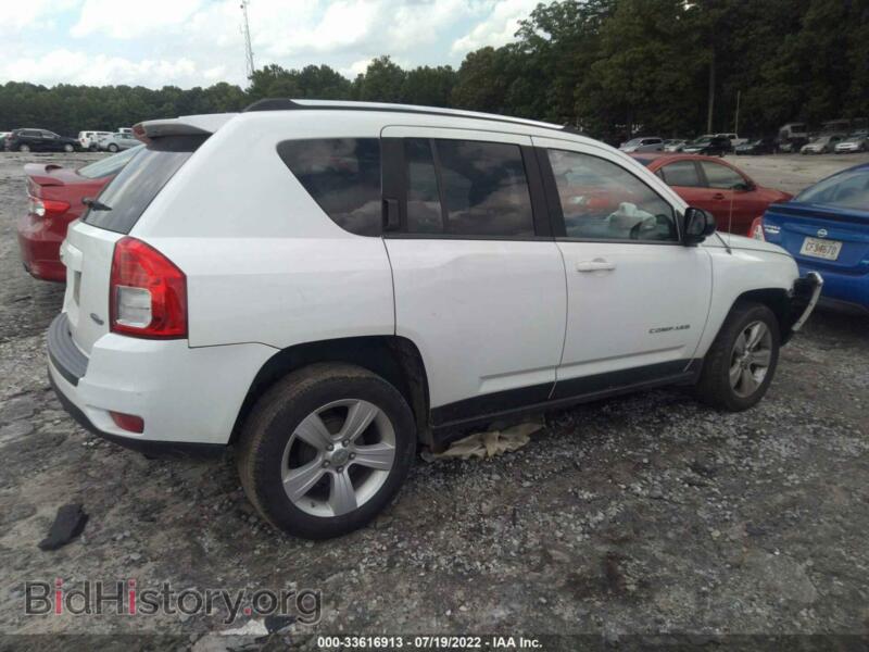 2012 Jeep COMPASS (VIN 1C4NJCEB9CD500492) — фото 4 из 11