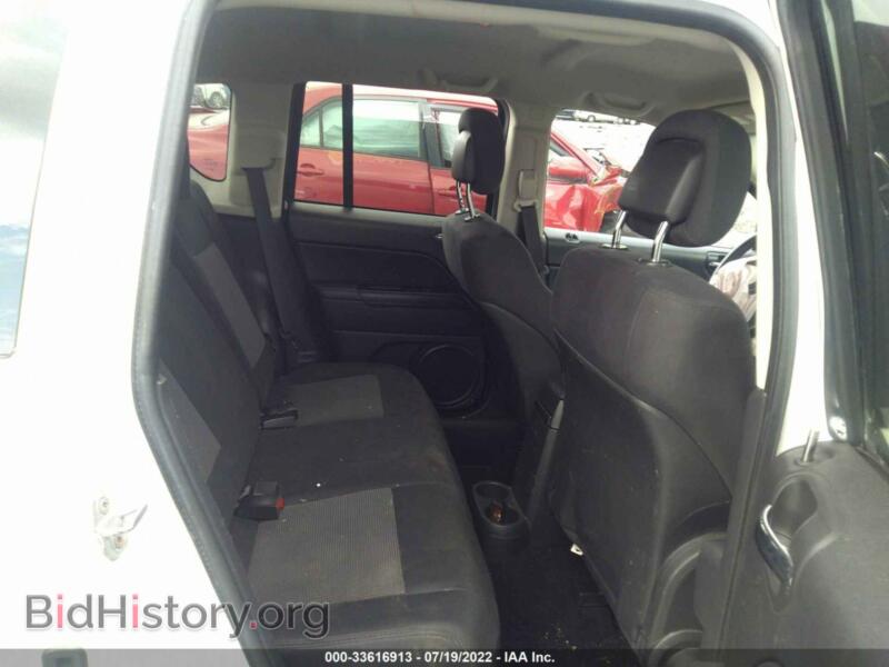 2012 Jeep COMPASS (VIN 1C4NJCEB9CD500492) — фото 8 из 11