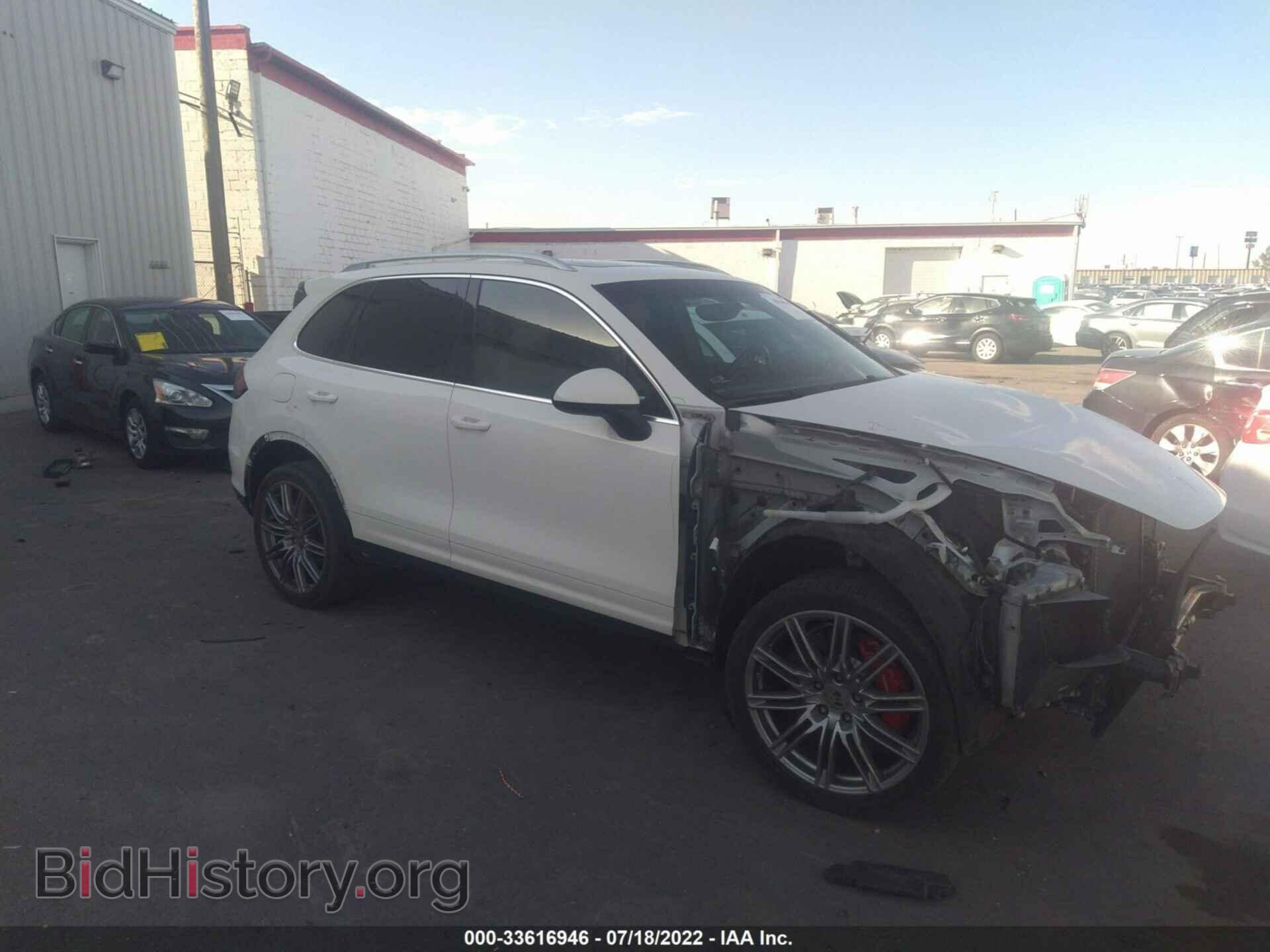 Photo WP1AC2A20BLA87714 - PORSCHE CAYENNE 2011