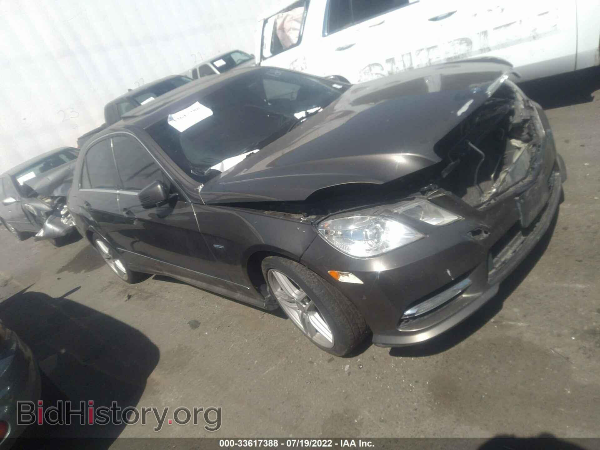 Photo WDDHF8JBXCA523126 - MERCEDES-BENZ E-CLASS 2012