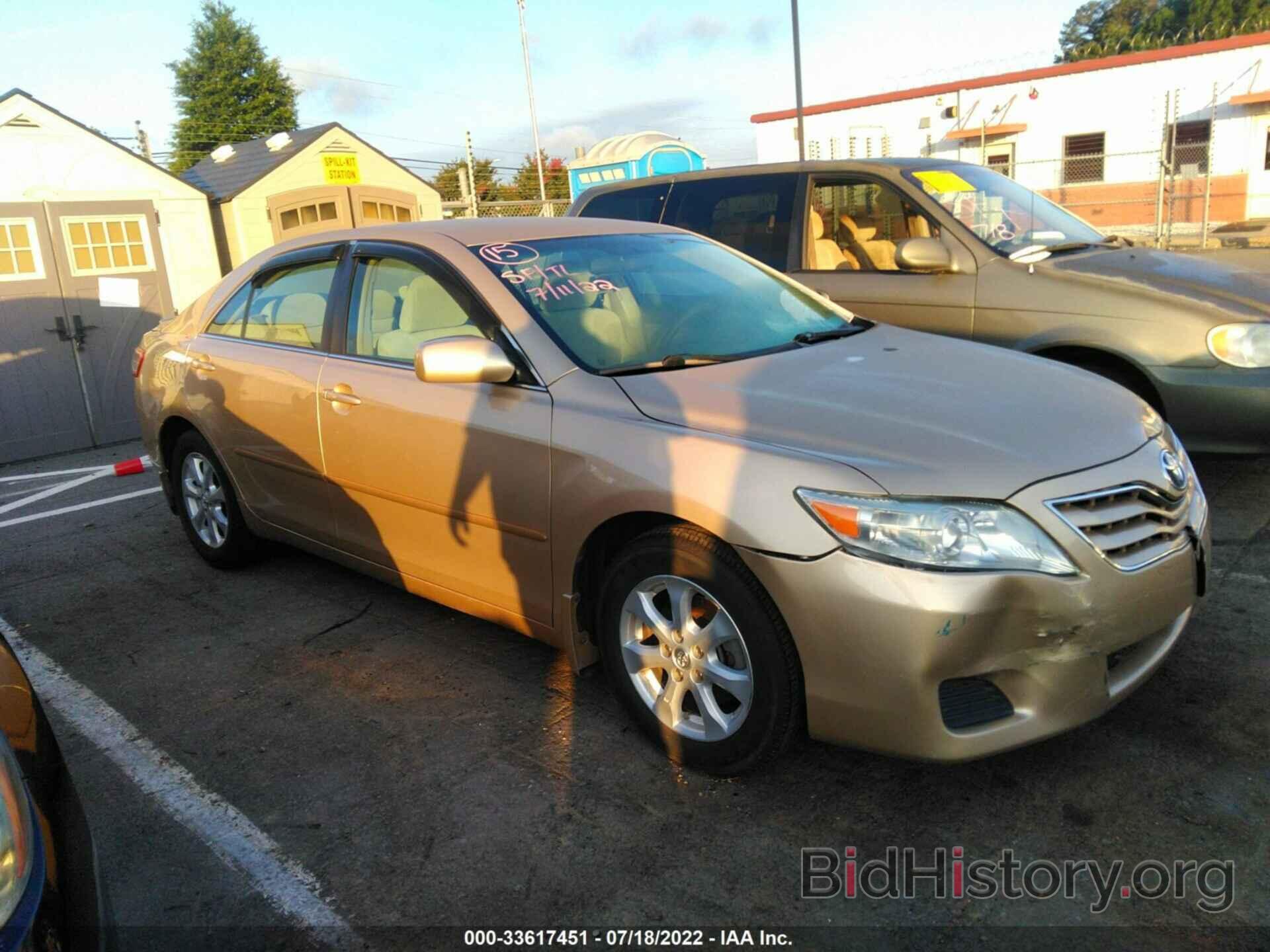 Photo 4T1BF3EKXBU601717 - TOYOTA CAMRY 2011