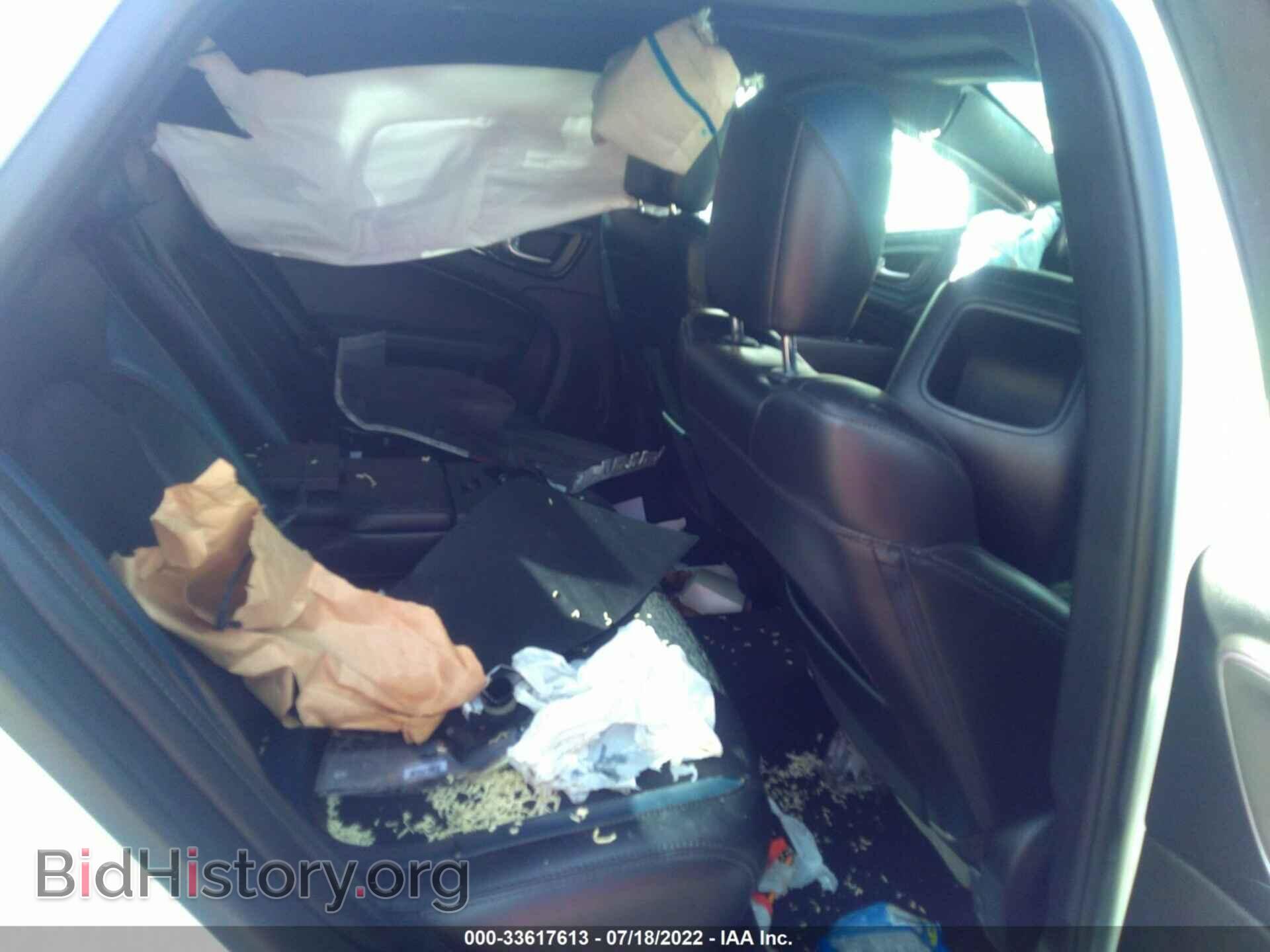 2015 CHRYSLER 200 - VIN: 1C3CCCBB2FN747863 - Фото 8
