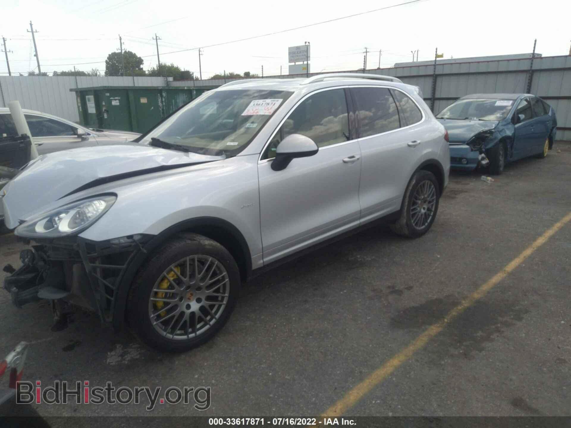 2013 PORSCHE CAYENNE - VIN: WP1AF2A20DLA37163 - Фото 2