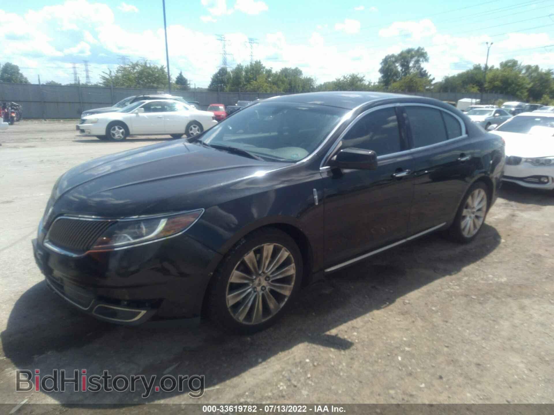 2013 LINCOLN MKS - VIN: 1LNHL9FT0DG600333 - Фото 2