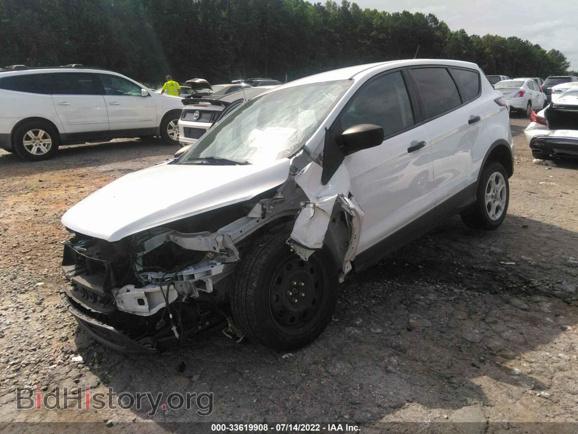 2017 FORD ESCAPE - VIN: 1FMCU0F71HUB94463 - Фото 2