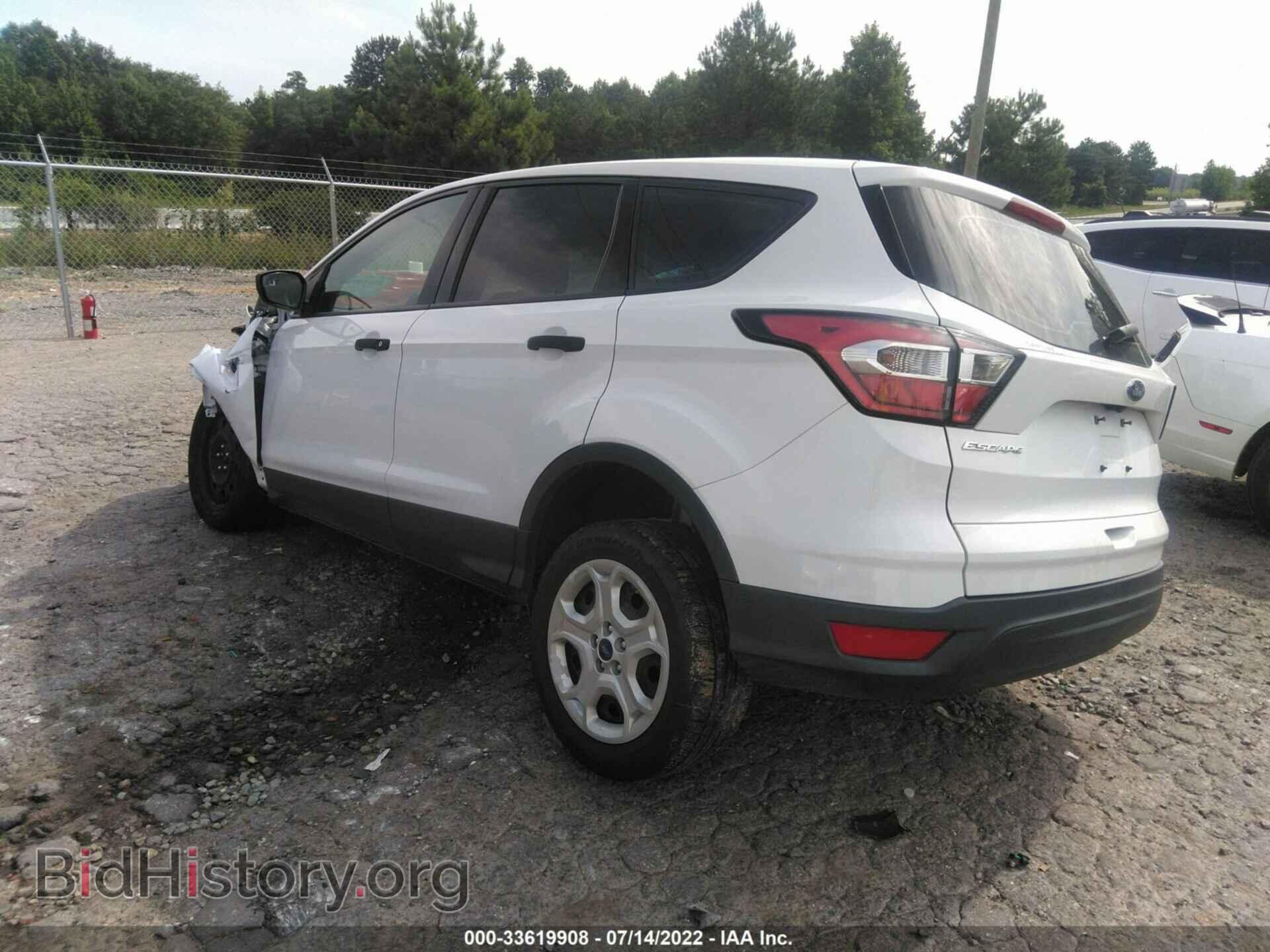 2017 FORD ESCAPE - VIN: 1FMCU0F71HUB94463 - Фото 3