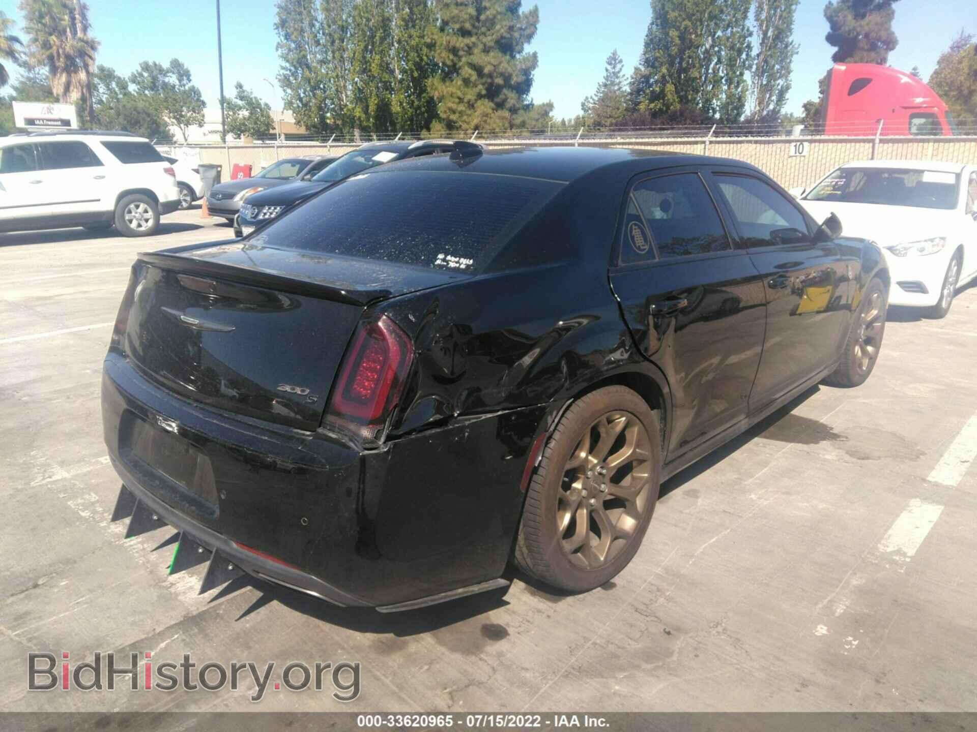 2017 CHRYSLER 300 - VIN: 2C3CCABG8HH512265 - Фото 4