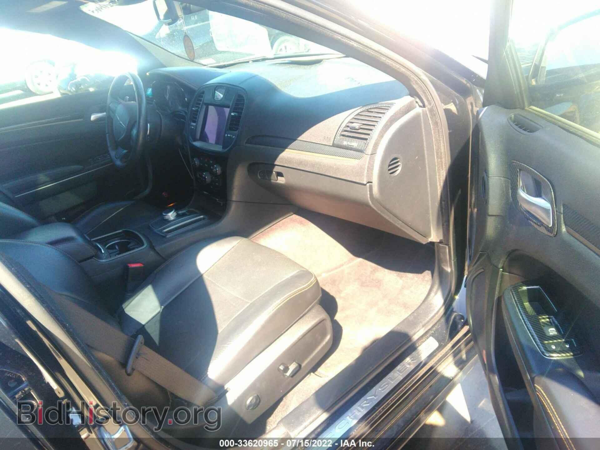 2017 CHRYSLER 300 - VIN: 2C3CCABG8HH512265 - Фото 5