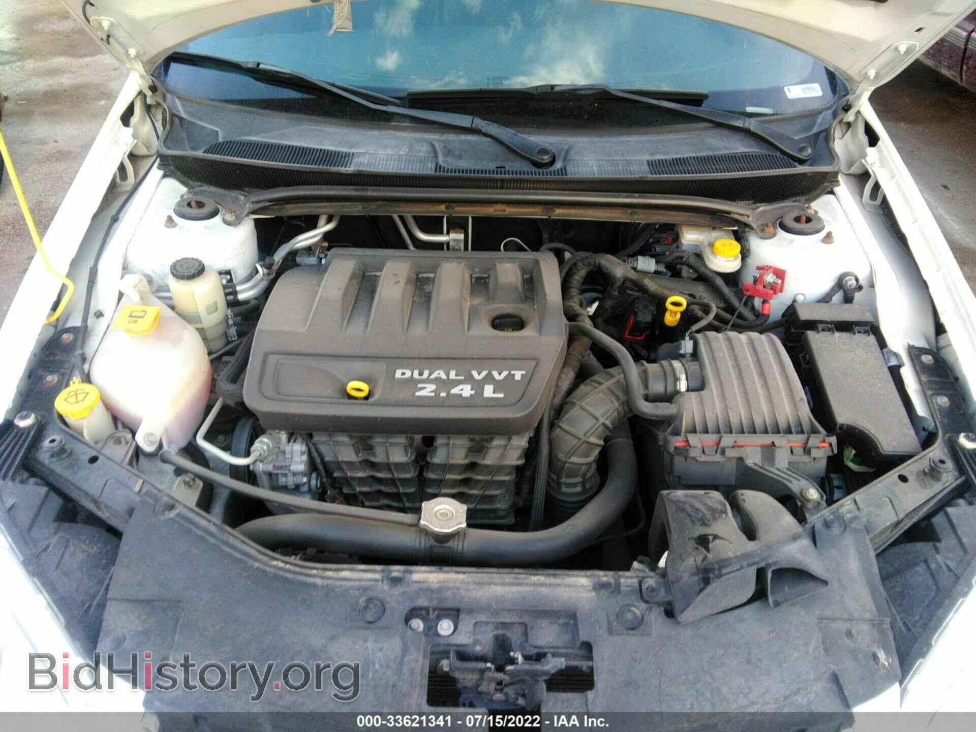 2013 CHRYSLER 200 - VIN: 1C3CCBAB0DN560422 - Photo 10