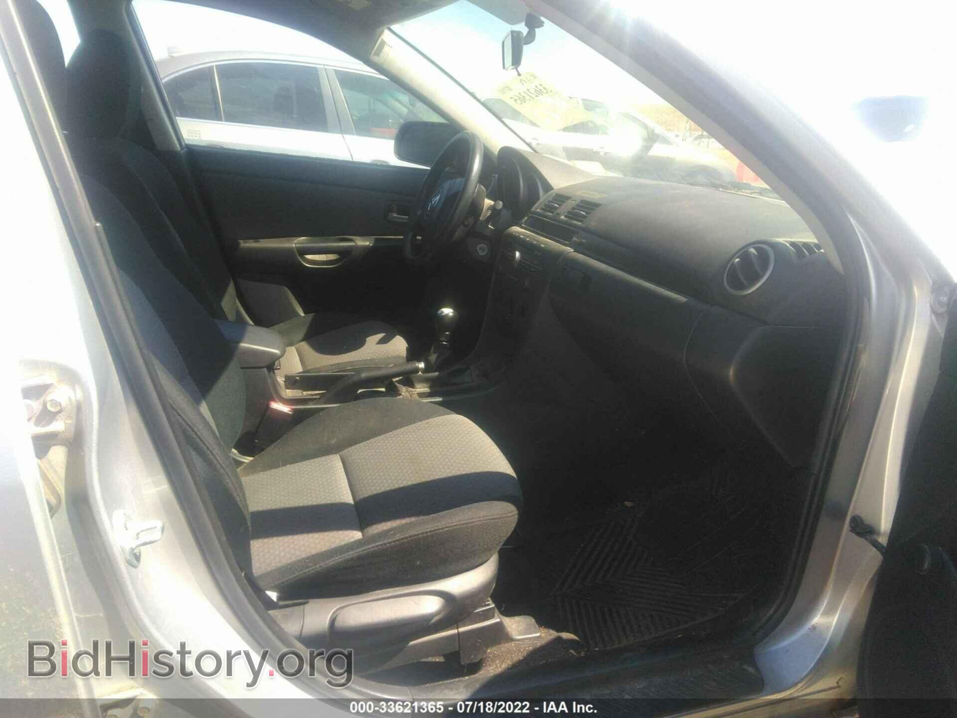 2006 MAZDA MAZDA3 - VIN: JM1BK12FX61402329 - Фото 5