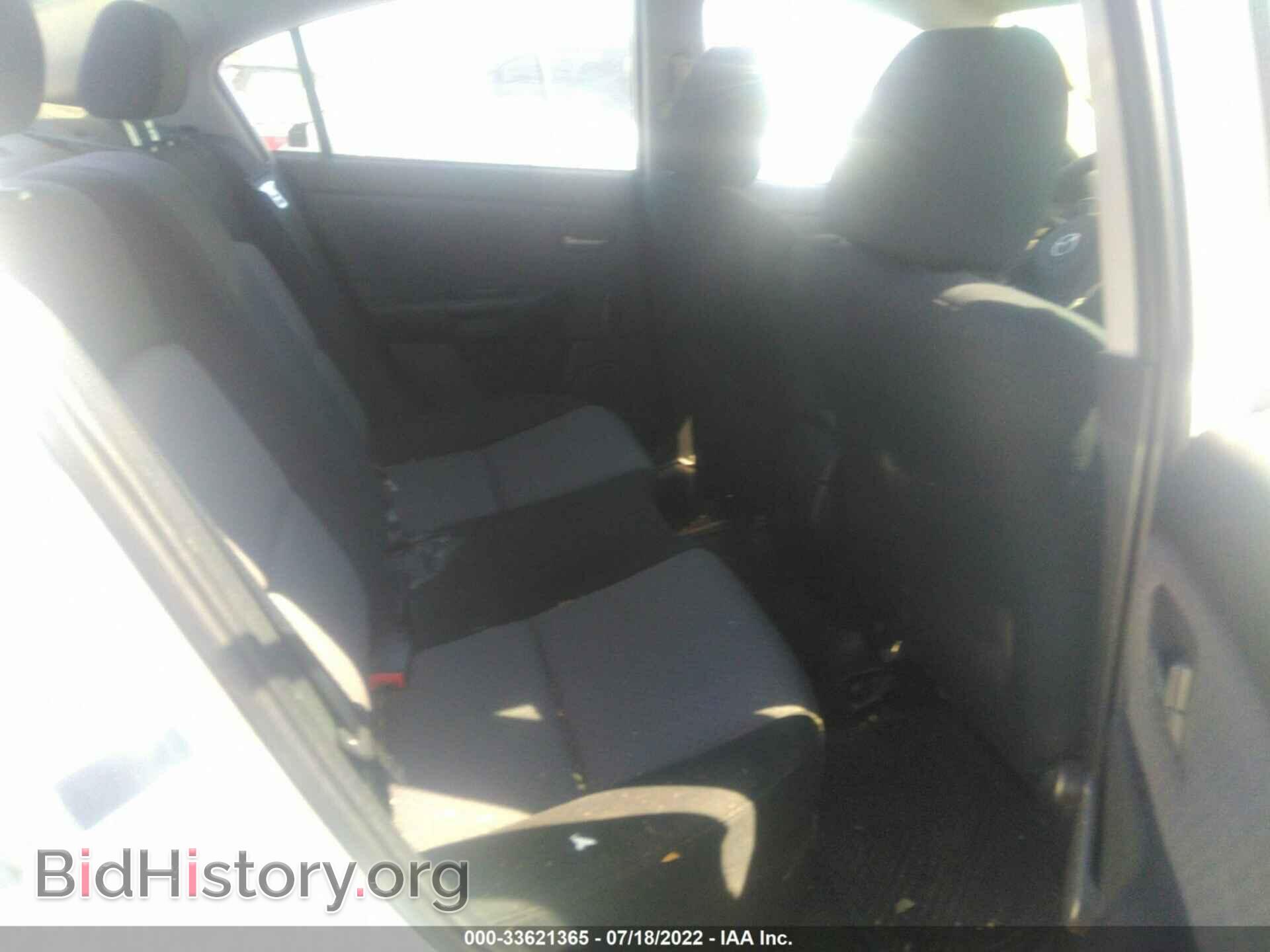 2006 MAZDA MAZDA3 - VIN: JM1BK12FX61402329 - Фото 8