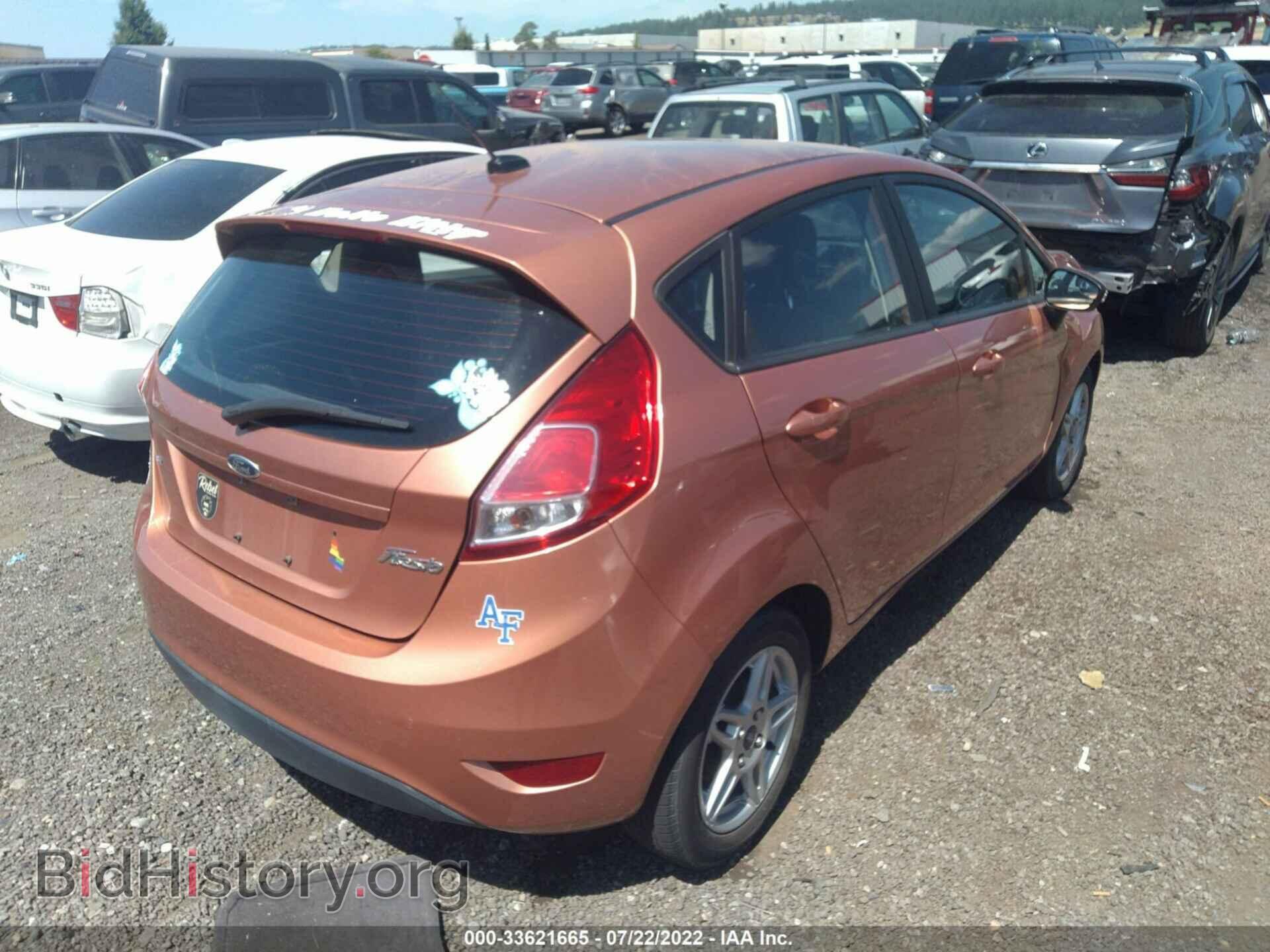 2017 FORD FIESTA - VIN: 3FADP4EJ8HM125882 - Фото 4