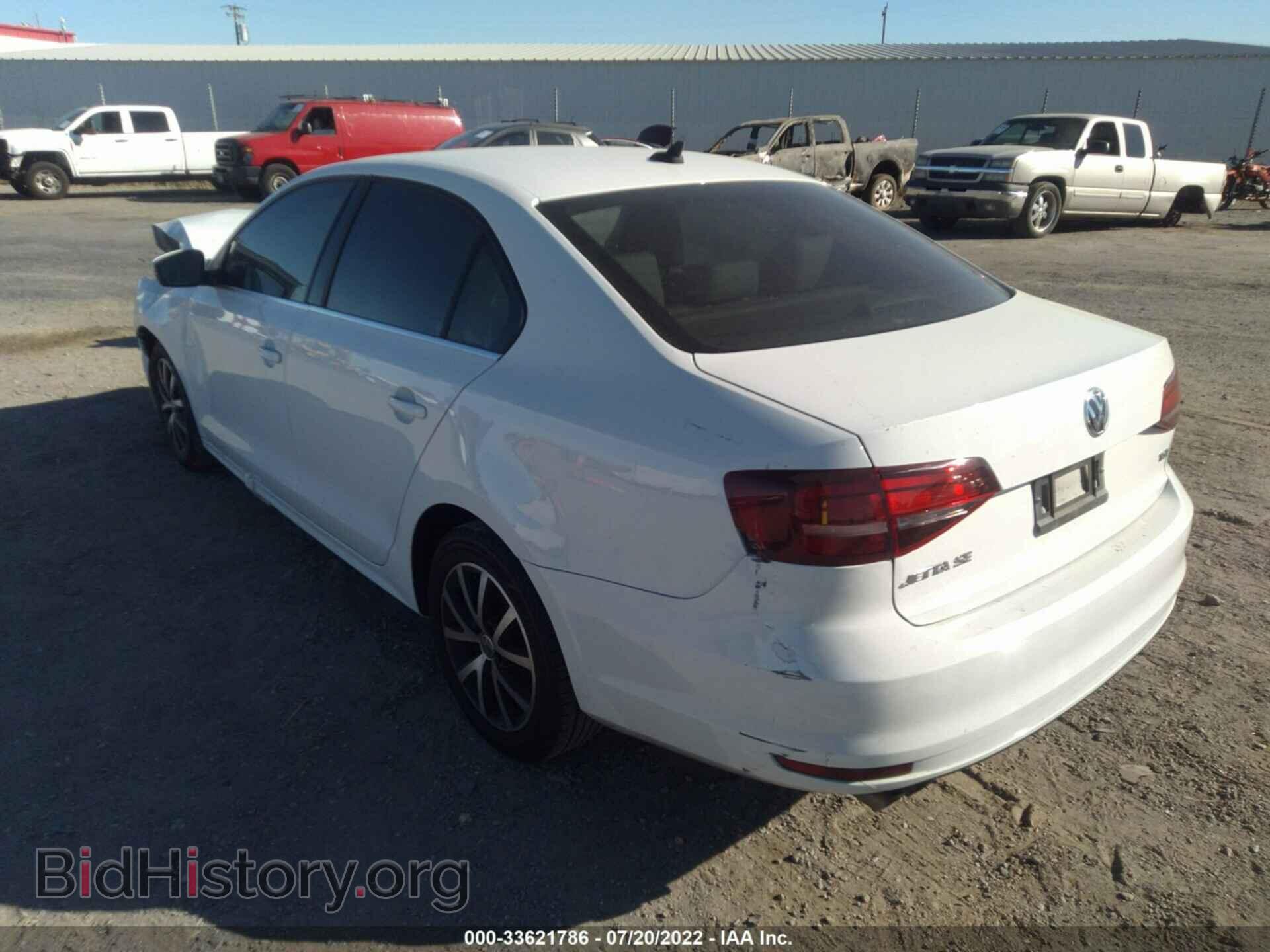 2017 VOLKSWAGEN JETTA - VIN: 3VWDB7AJ8HM230693 - Фото 3