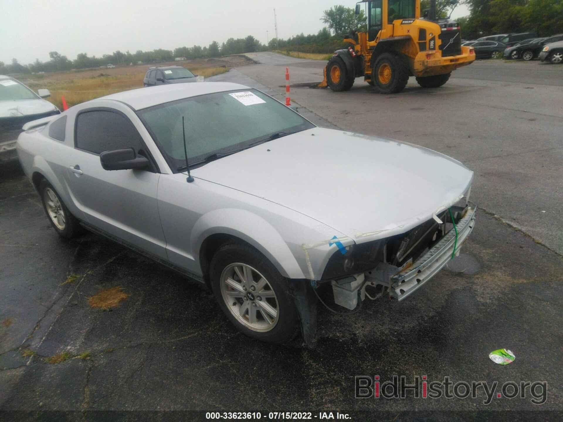 Photo 1ZVFT80NX65143722 - FORD MUSTANG 2006