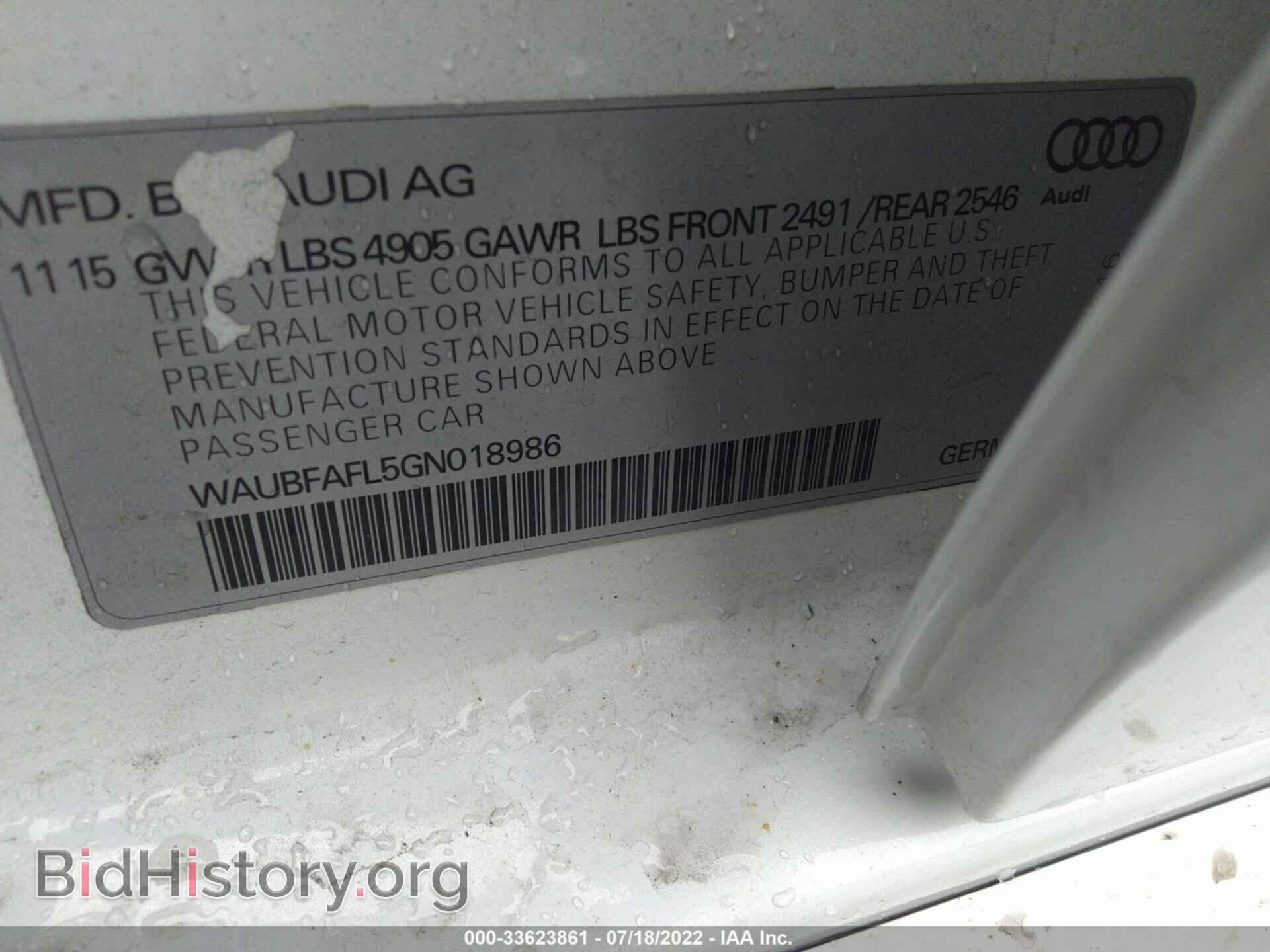 2016 AUDI A4 - VIN: WAUBFAFL5GN018986 - Photo 9