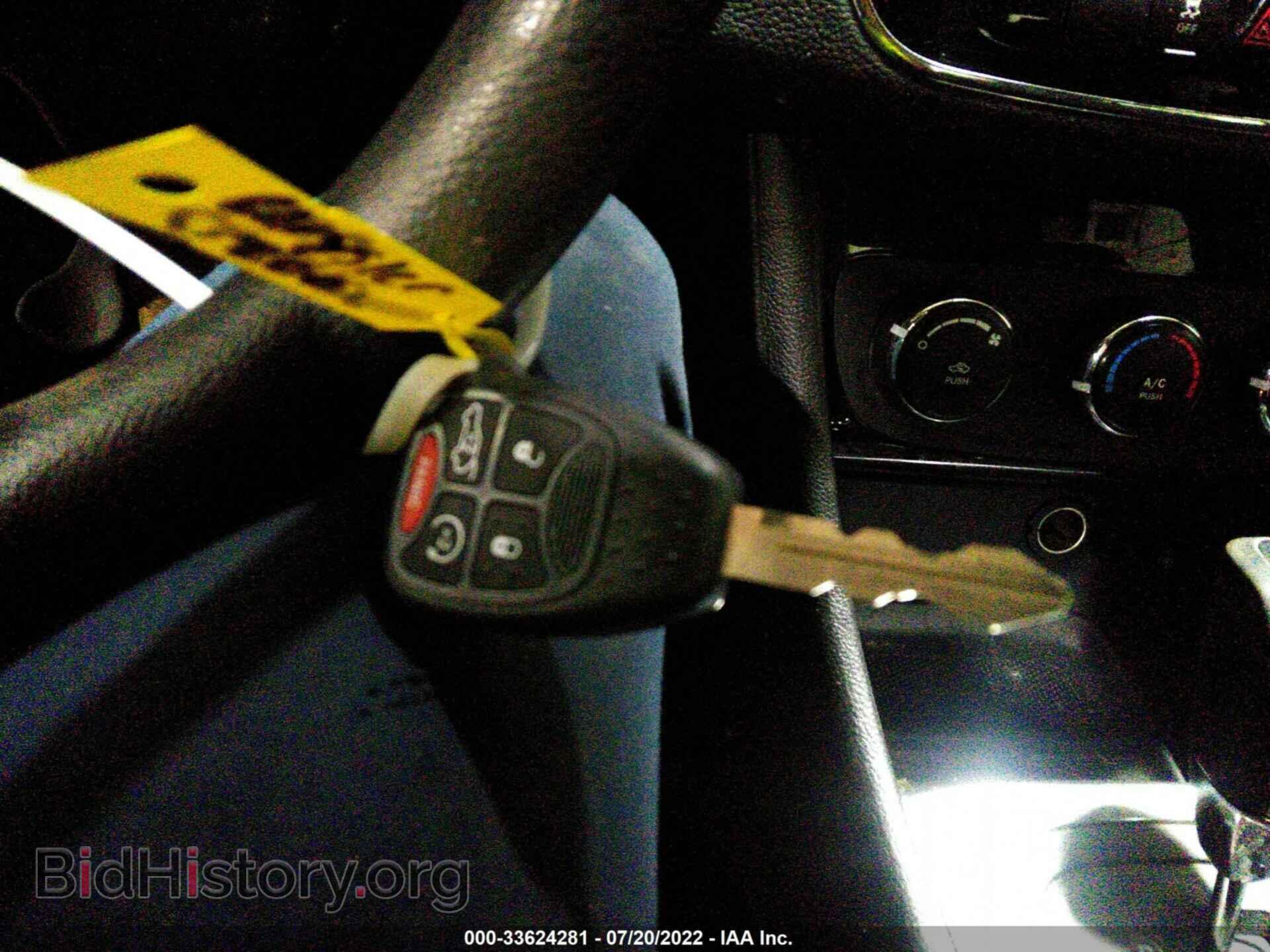 2013 CHRYSLER 200 - VIN: 1C3CCBAB0DN583165 - Photo 11