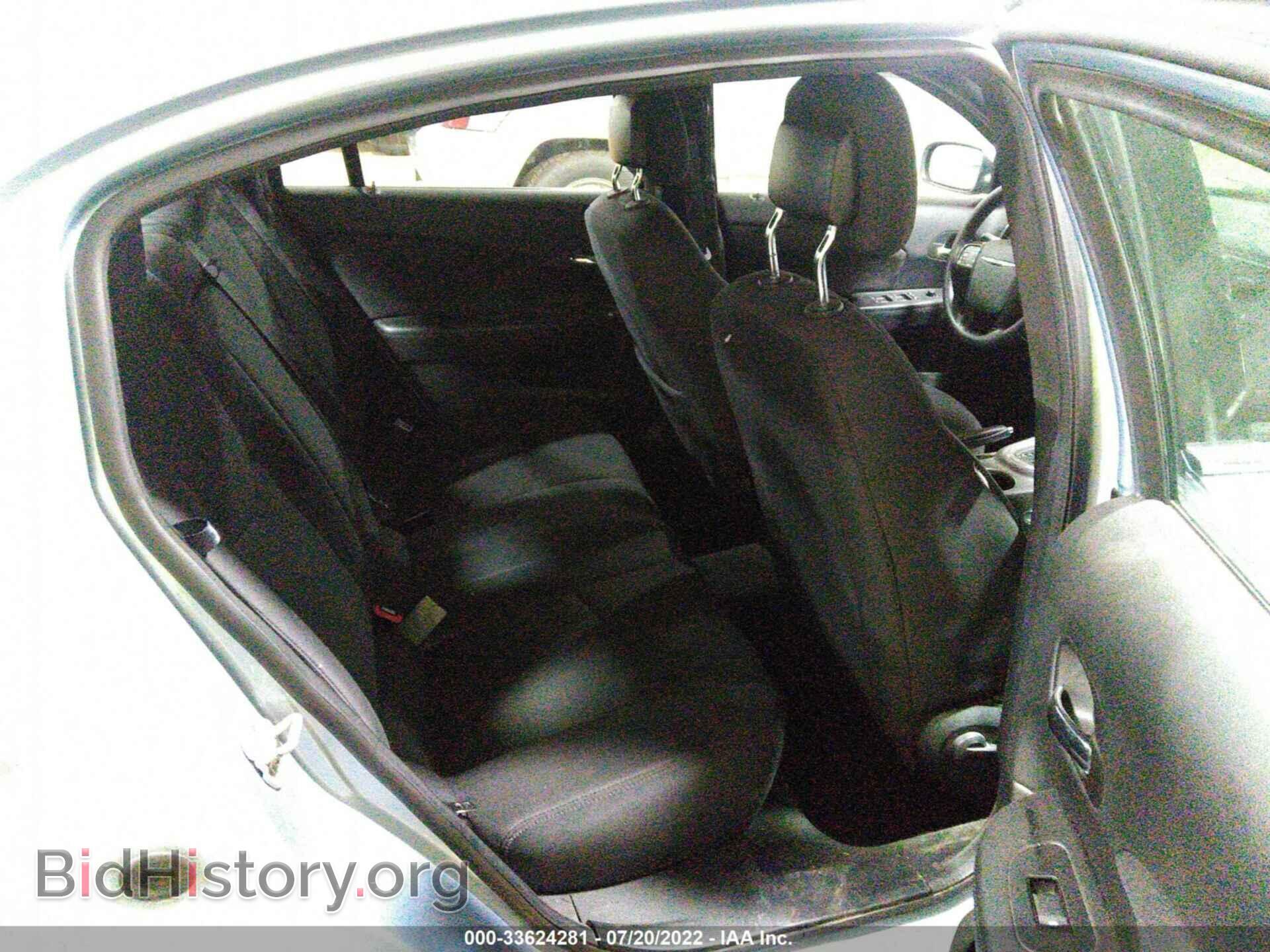 2013 CHRYSLER 200 - VIN: 1C3CCBAB0DN583165 - Photo 8