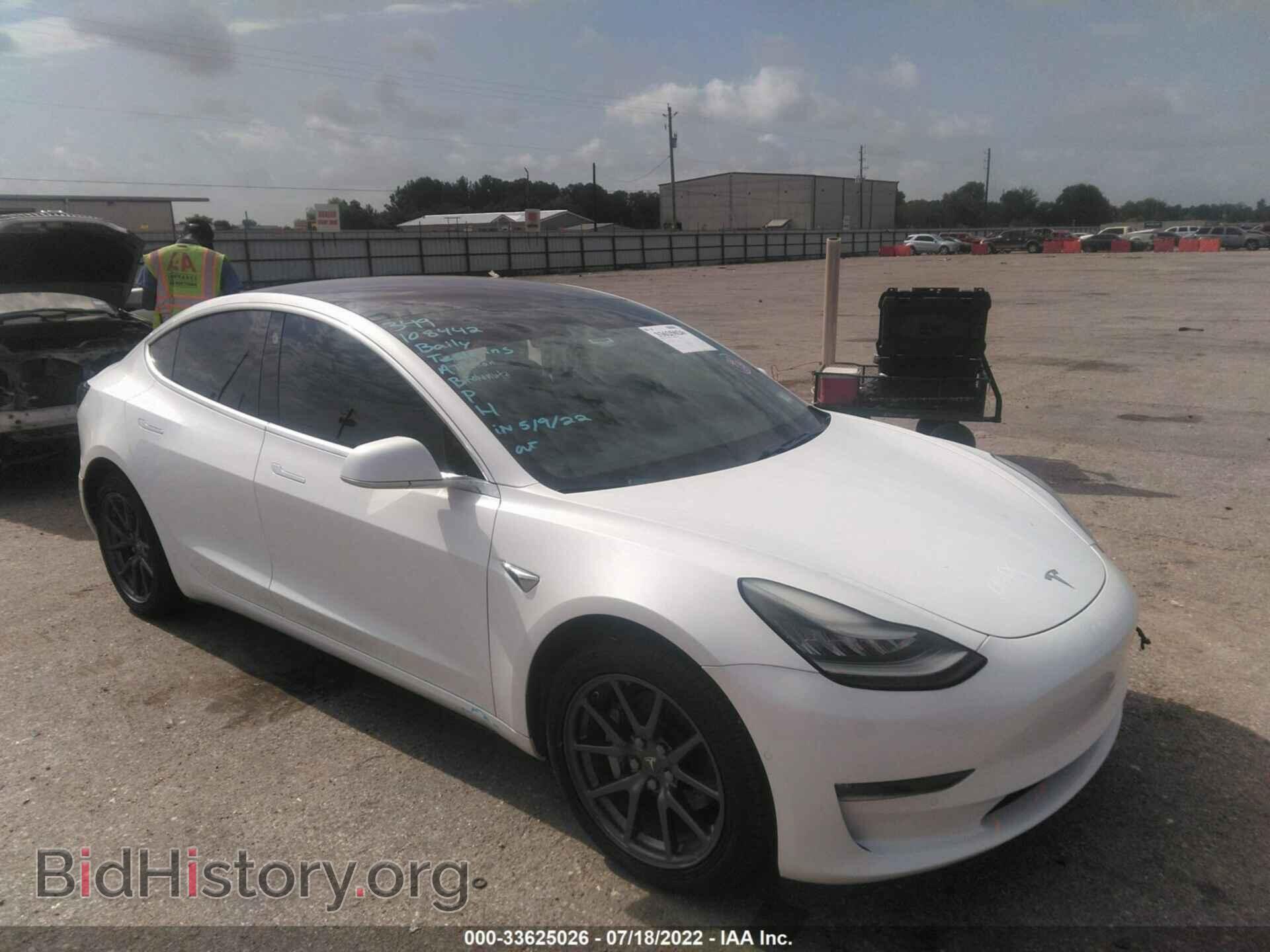 Фотография 5YJ3E1EB9JF108442 - TESLA MODEL 3 2018