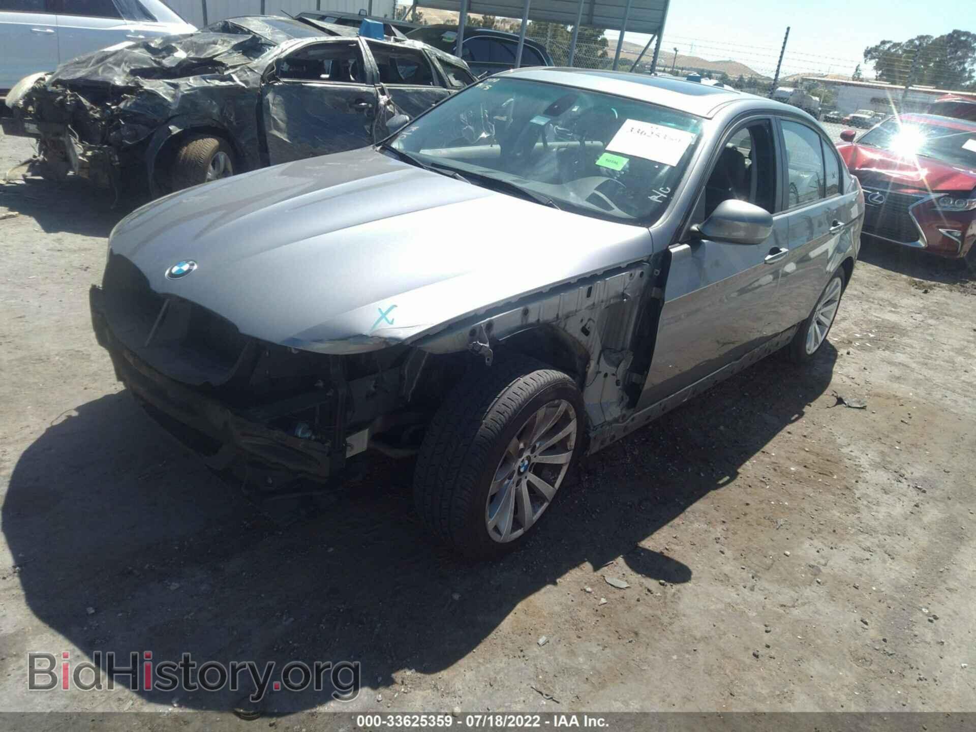 2011 BMW 3 SERIES - VIN: WBAPH7C5XBE461006 - Фото 2
