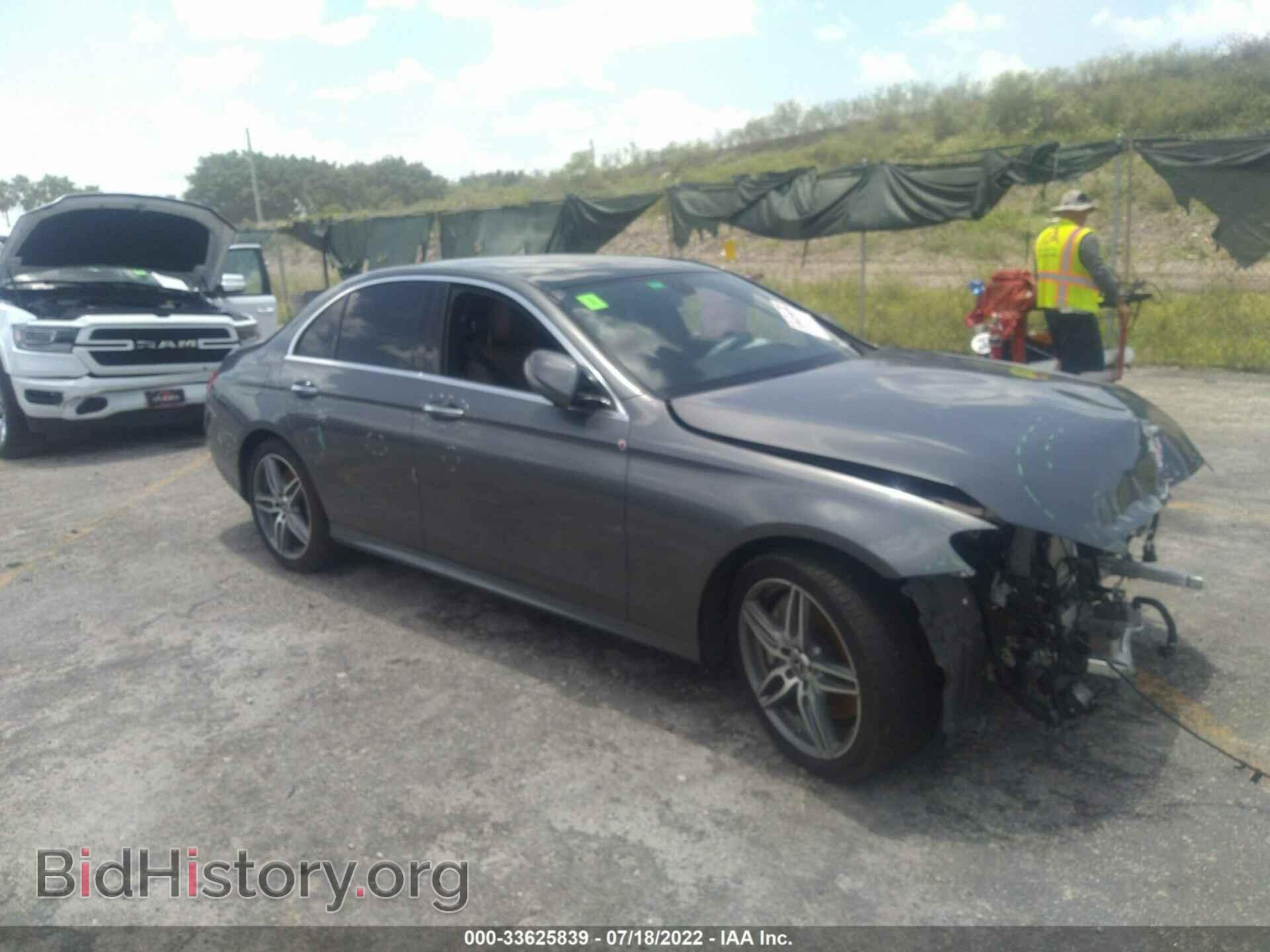 Photo WDDZF6GB2JA426130 - MERCEDES-BENZ E-CLASS 2018