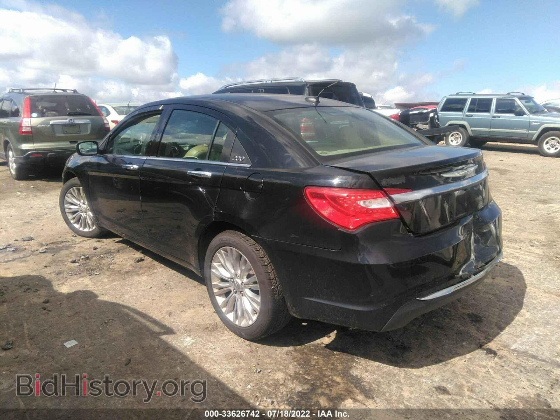 2011 CHRYSLER 200 - VIN: 1C3BC2FB7BN613117 - Фото 3