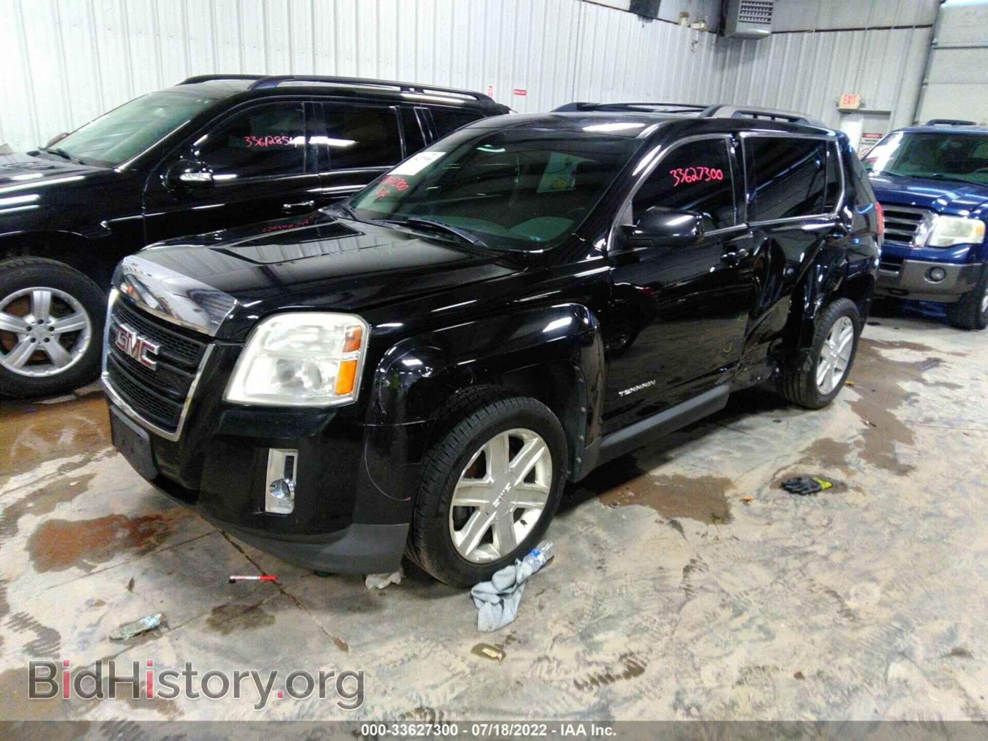 2011 GMC TERRAIN - VIN: 2CTFLTEC1B6409743 - Photo 2