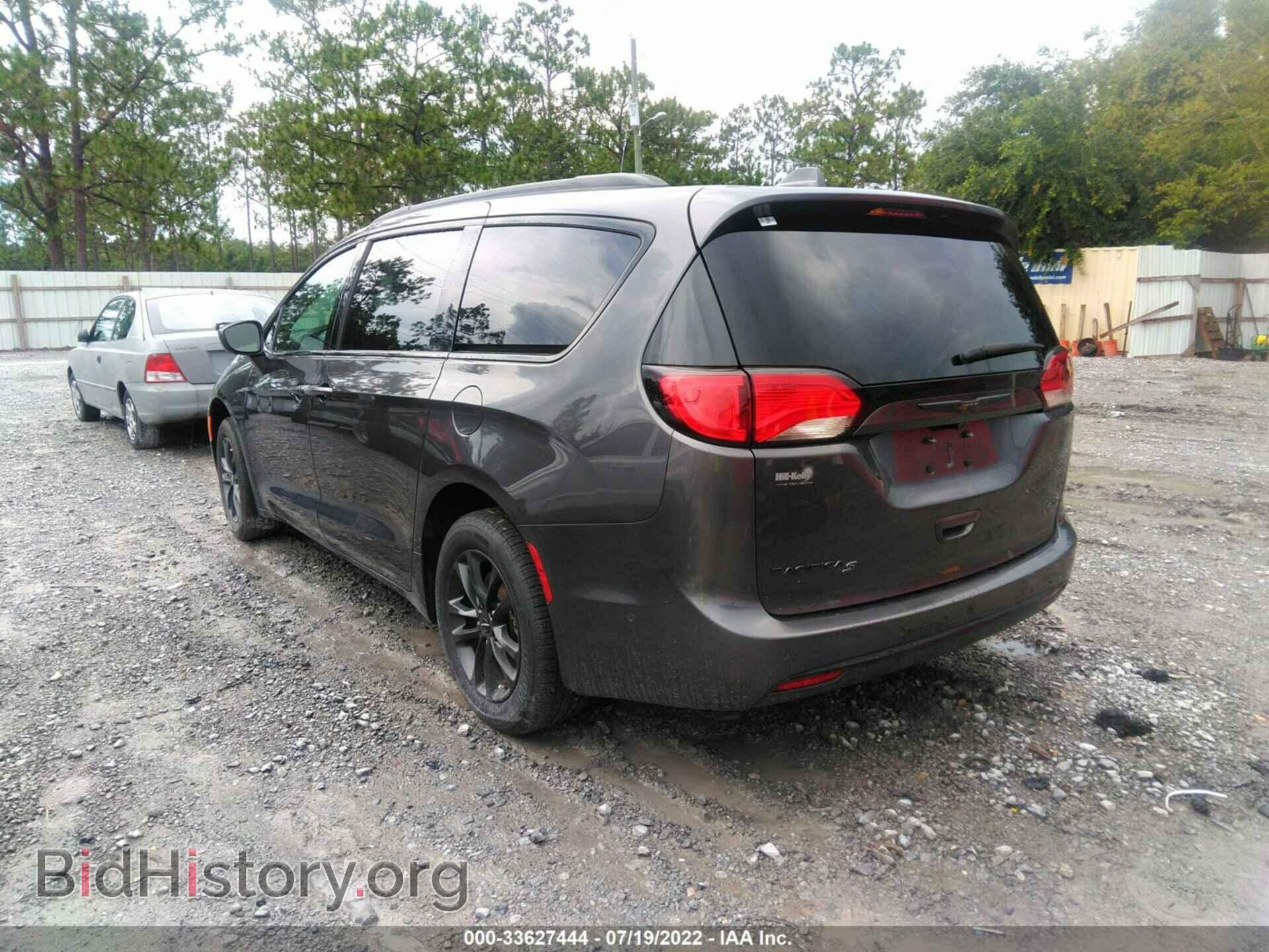 2020 CHRYSLER PACIFICA - VIN: 2C4RC3BG5LR282740 - Фото 3