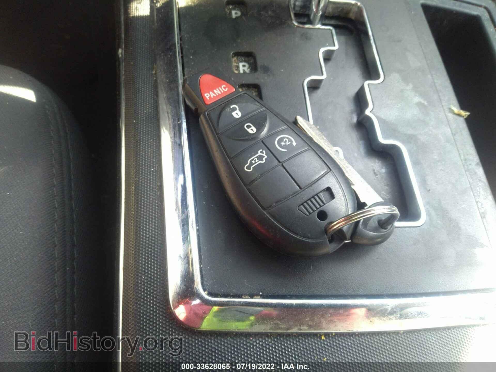 2010 CHRYSLER 300 - VIN: 2C3CA4CD9AH180595 - Фото 11