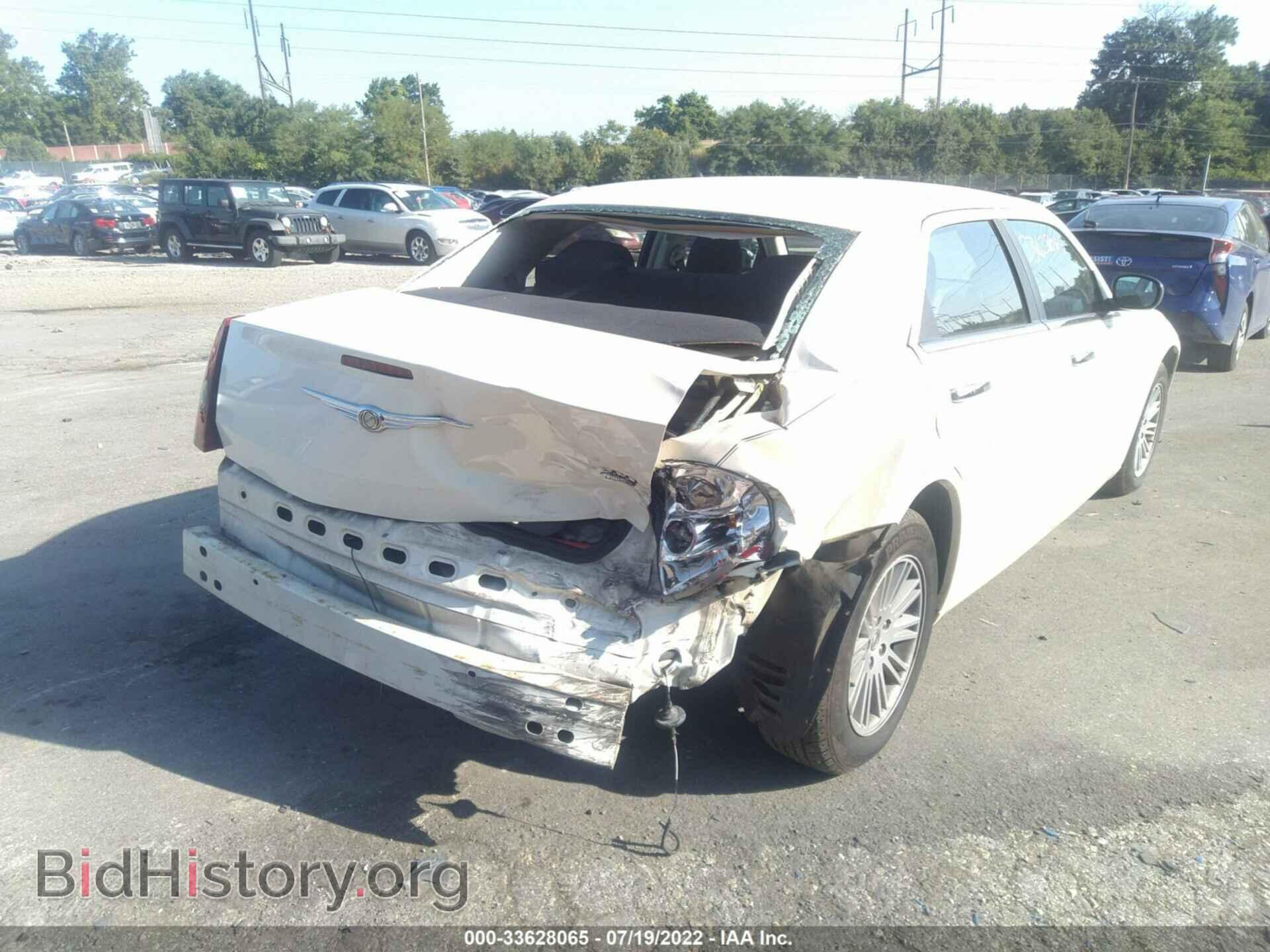 2010 CHRYSLER 300 - VIN: 2C3CA4CD9AH180595 - Фото 6
