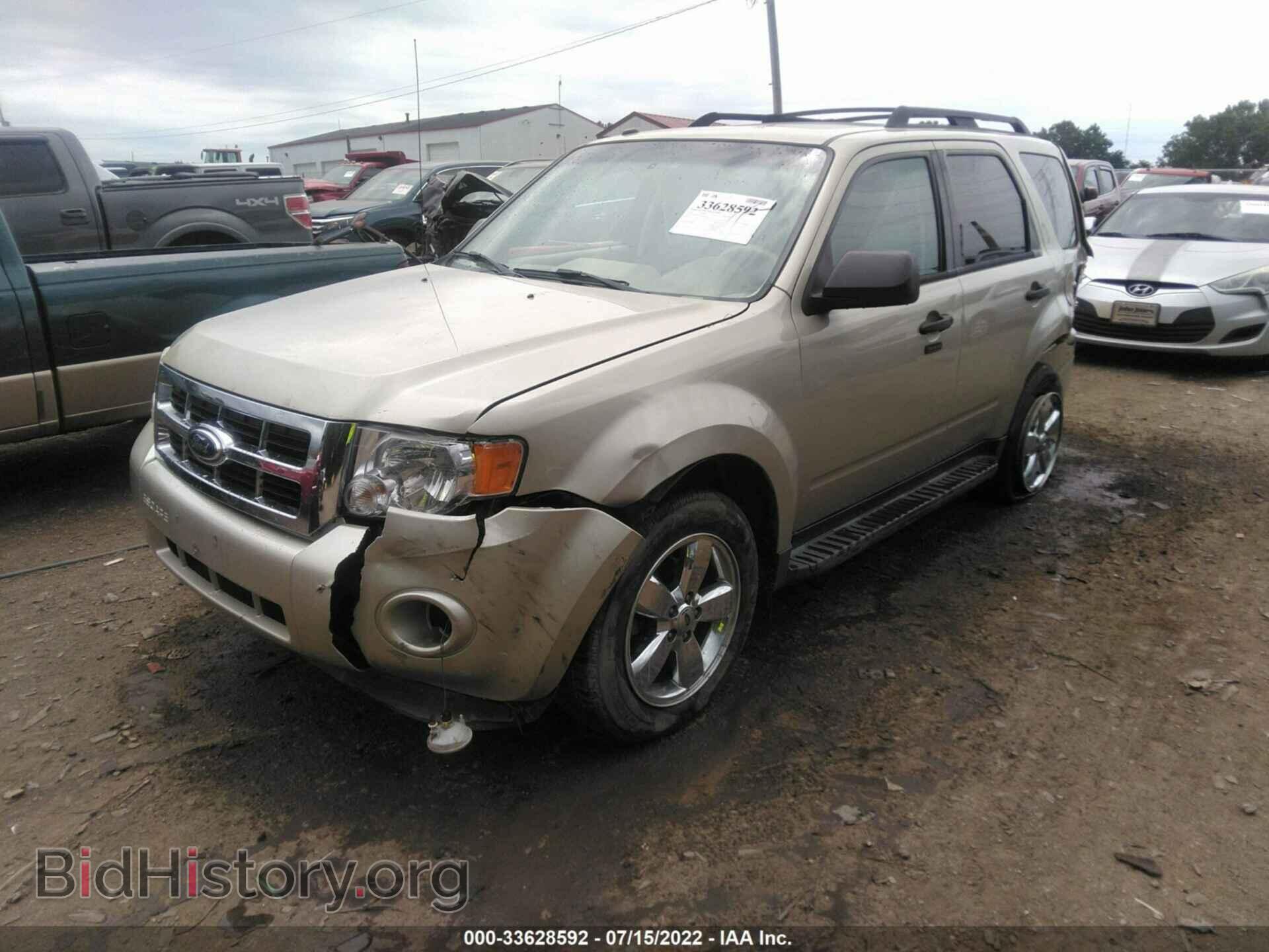 2012 FORD ESCAPE - VIN: 1FMCU0D7XCKC02888 - Фото 2